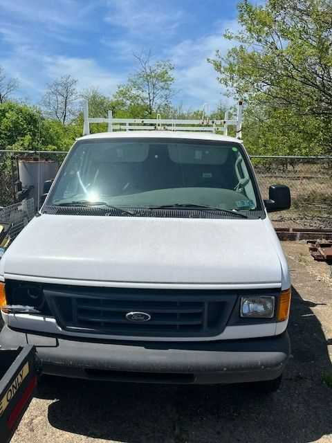 2003 FORD E-250 VAN - UTILITY VEHICLES