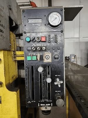 KOMATSU PHS 110X310 120 TON 10' WIDE-BED HYDRAULIC PRESS BRAKE - PRESS BRAKES
