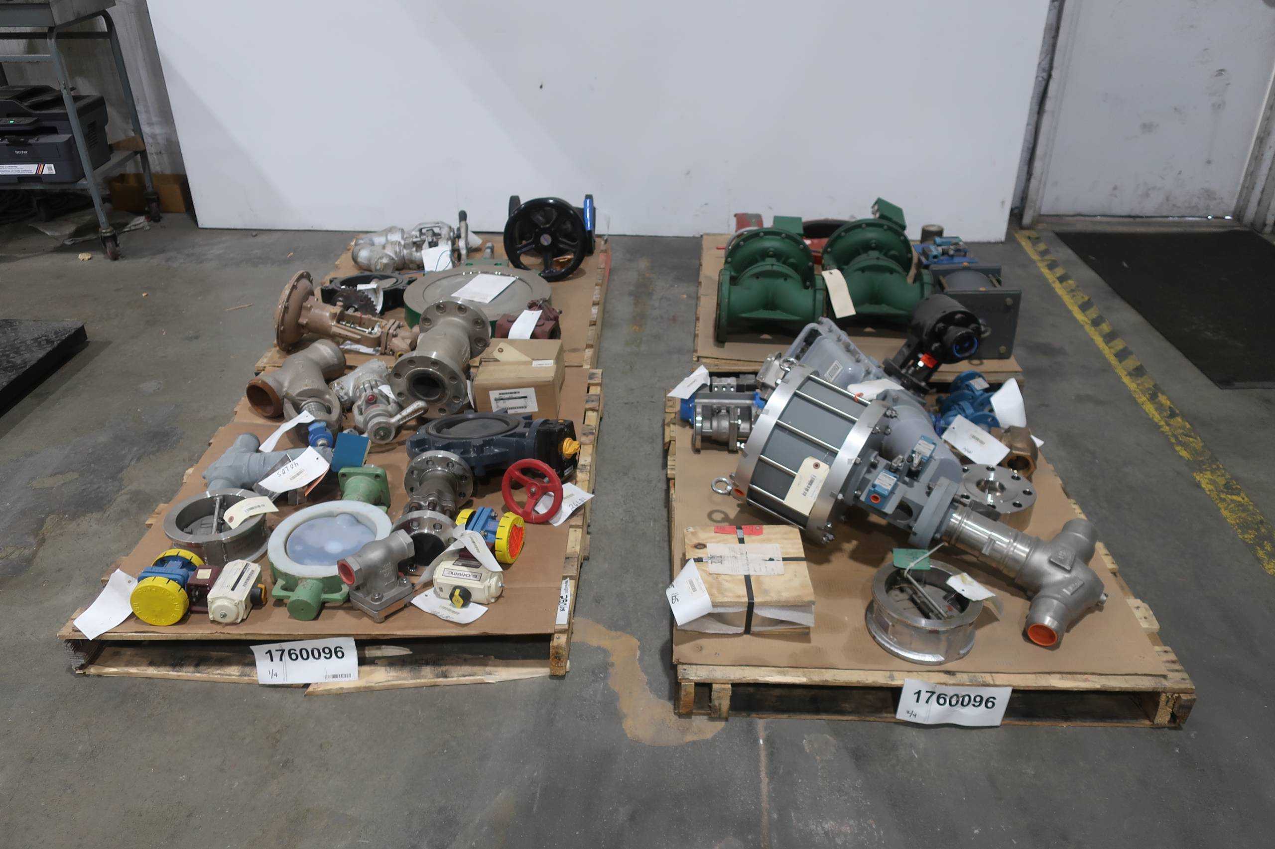 SKU 1760096 - 4 PALLETS OF ASSORTED VALVES - VALVES