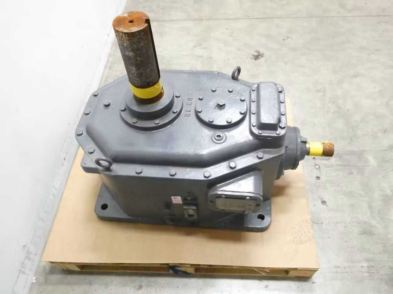 SKU 1711209 - AMARILLO 1311 ENCLOSED GEAR DRIVE - ENCLOSED GEAR DRIVE