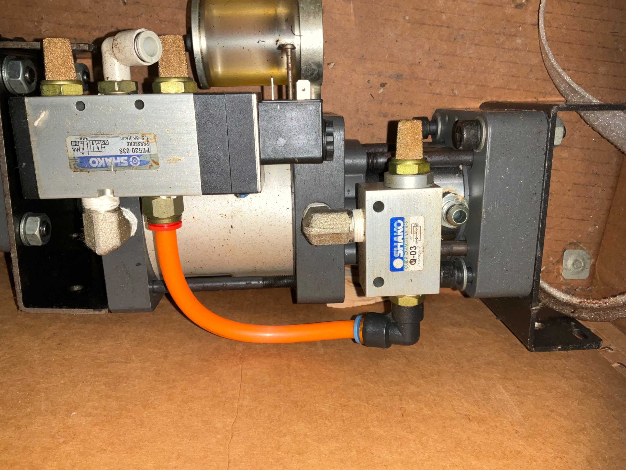BULK QTY OF INDUSTRIAL PARTS - INDUSTRIAL PARTS