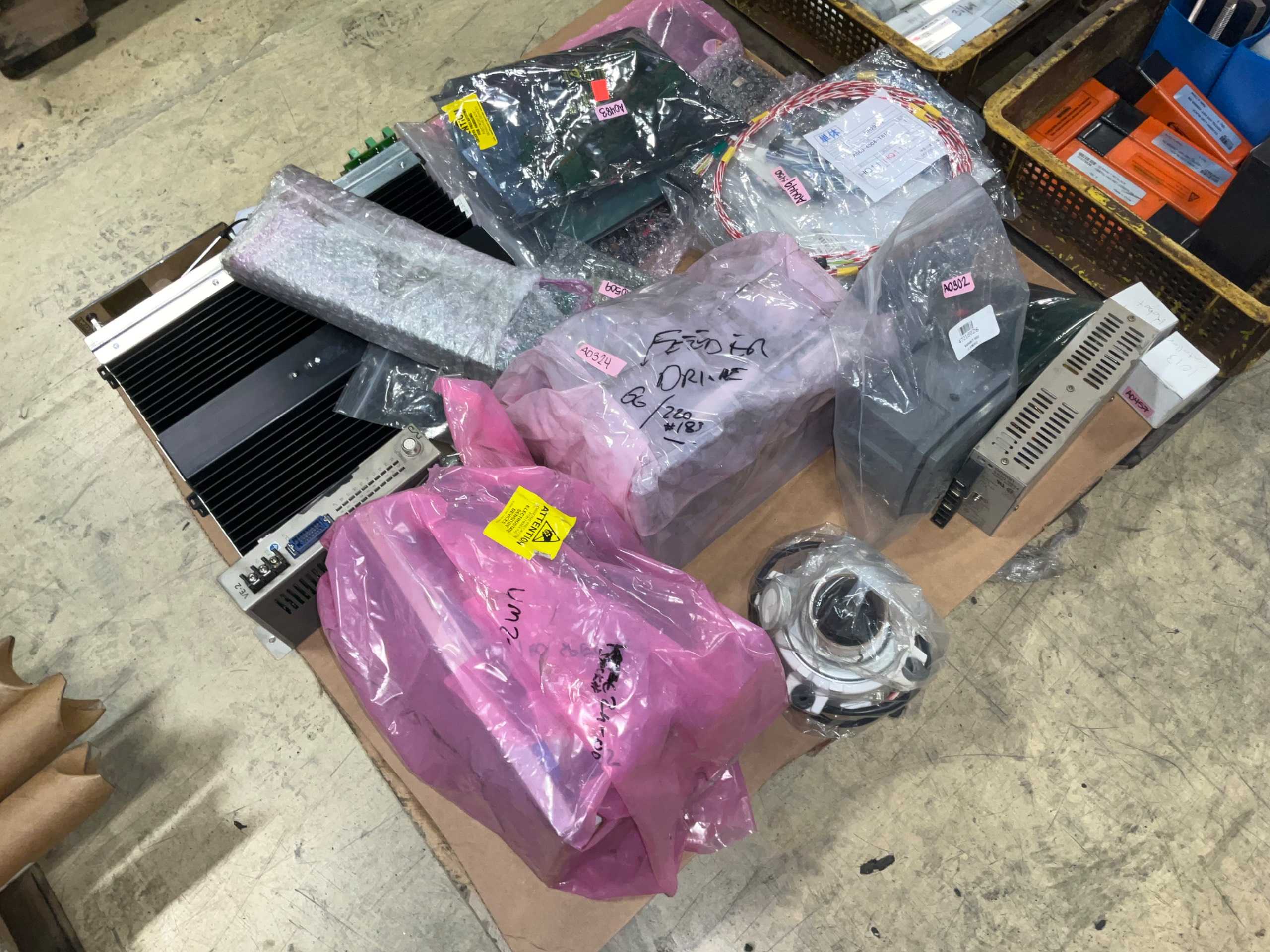BULK QTY OF INDUSTRIAL PARTS