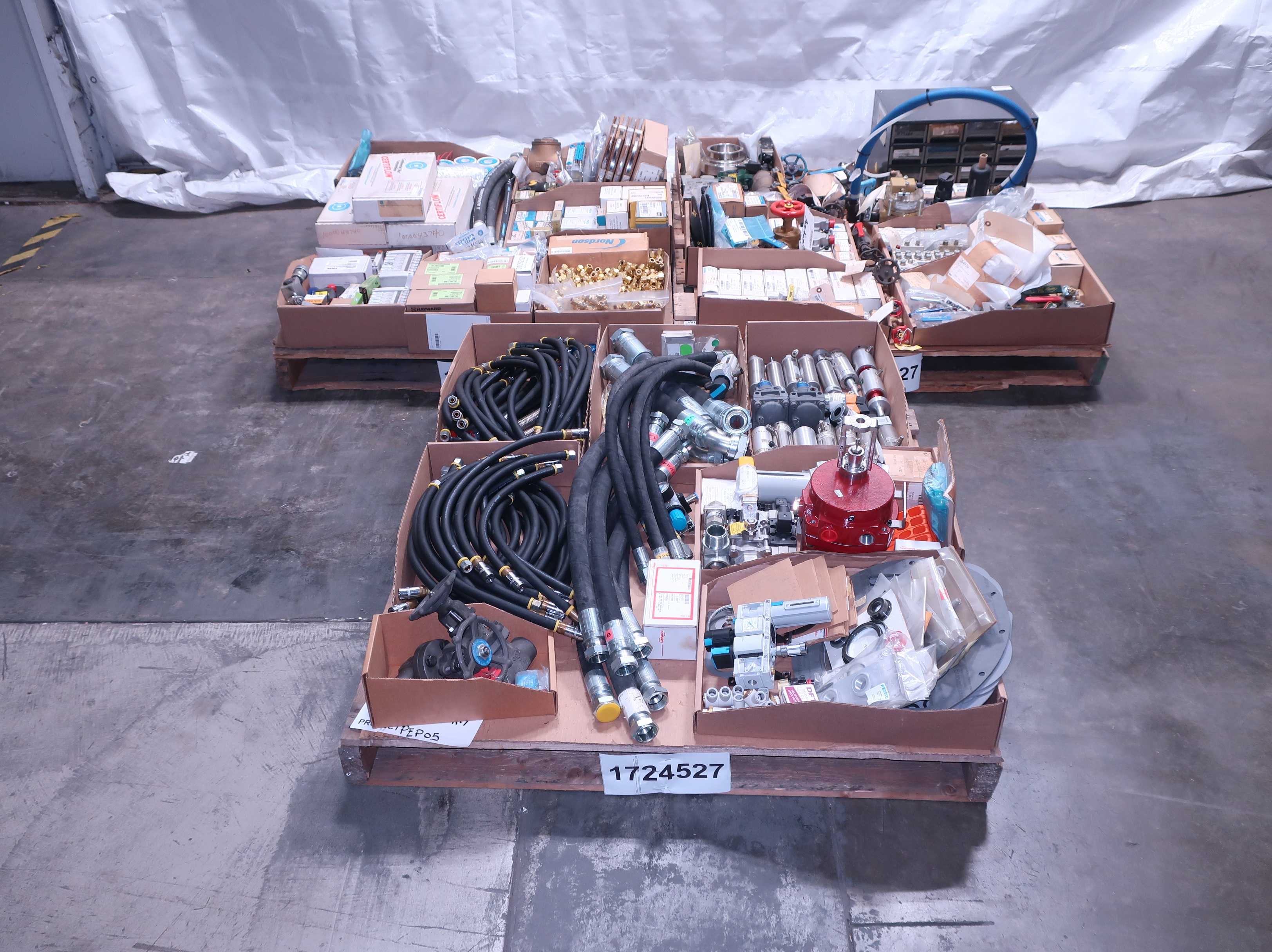 SKU 1724527 - 3 PALLETS OF ASSORTED VALVE AND VALVE PARTS - VALVE PARTS & ACCESSORIES