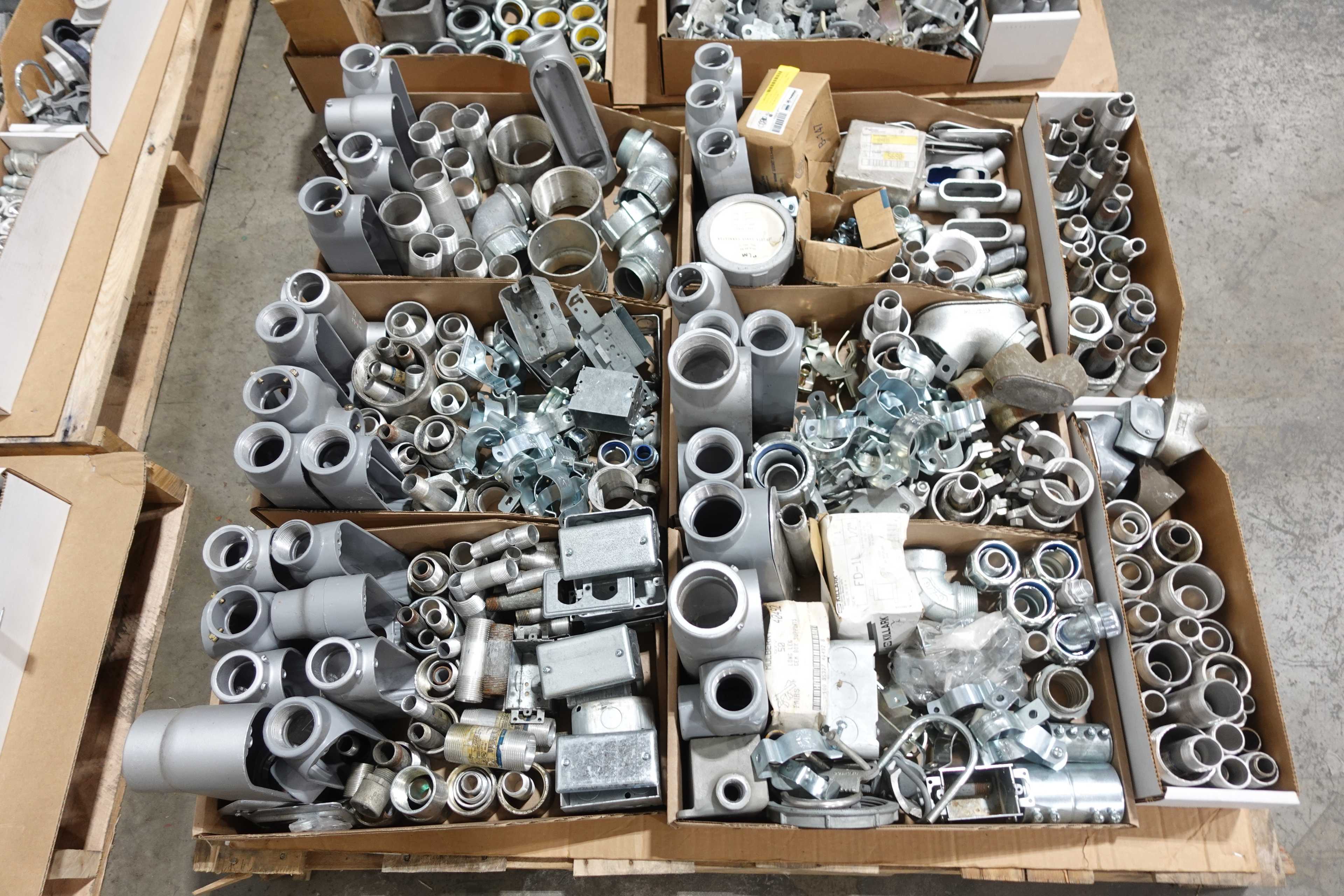 5 PALLETS OF ASSORTED CONDUIT FITTINGS - CONDUIT FITTING