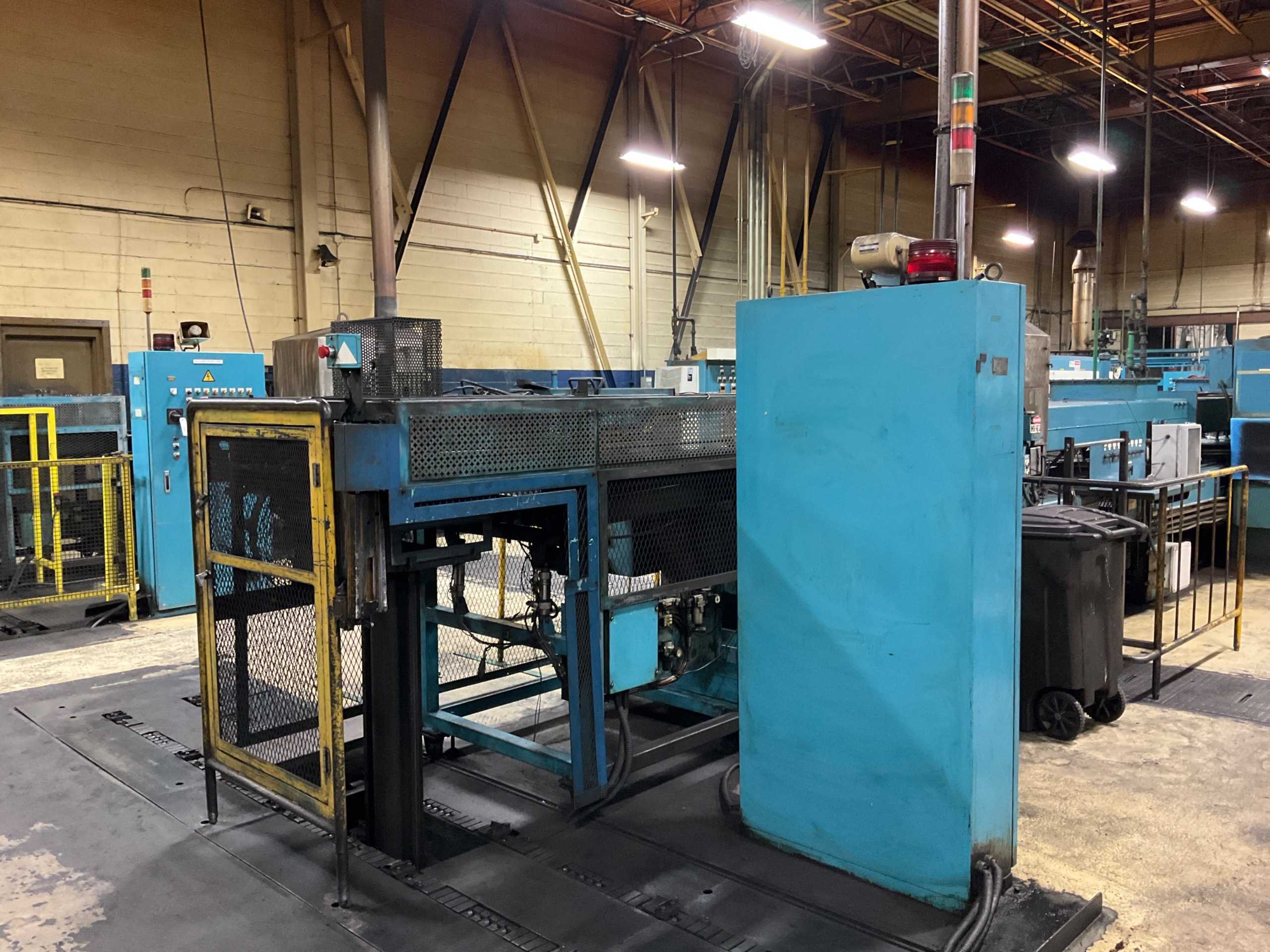 ANDO ROBOT UNLOADER - STOCK FEEDERS & UNLOADERS