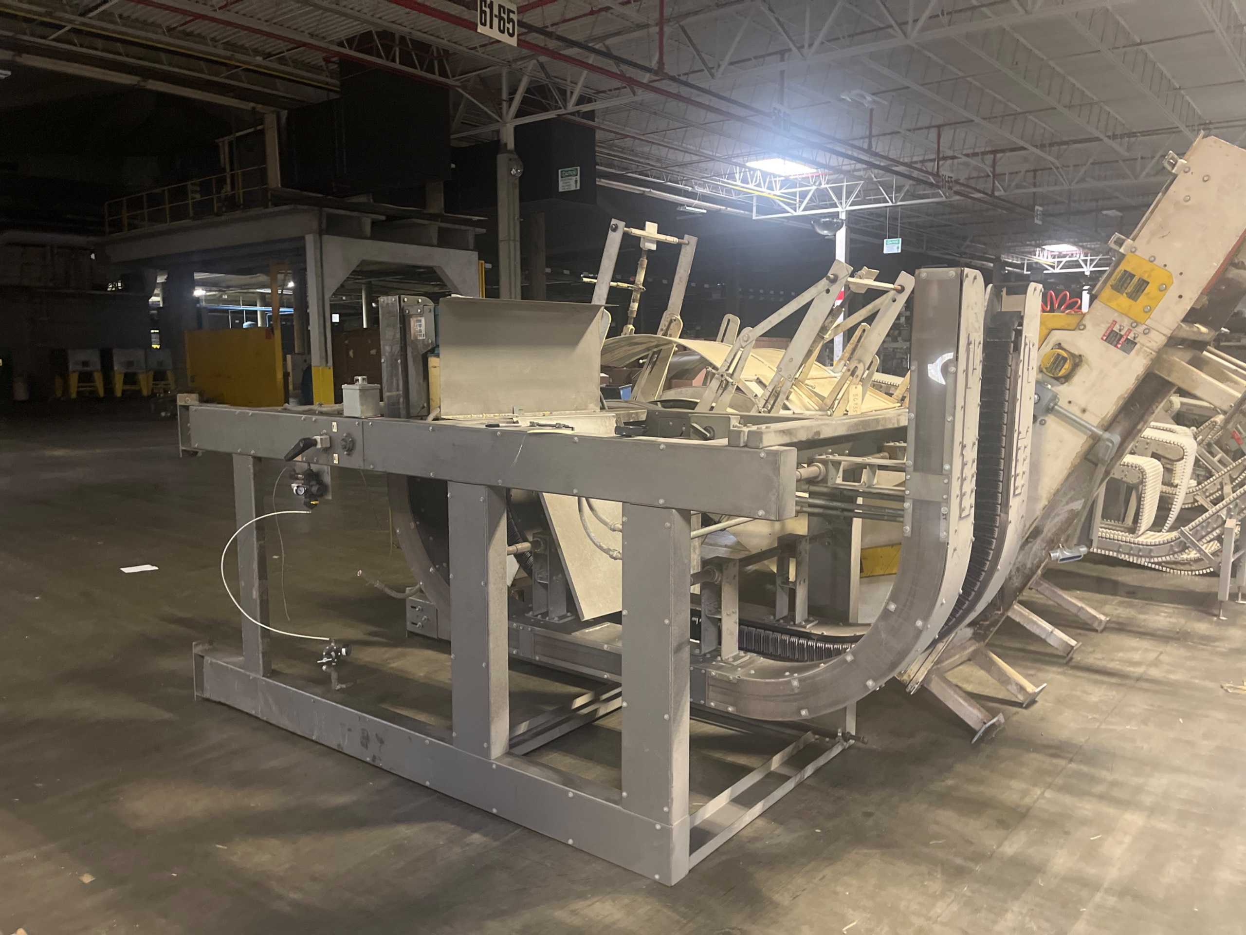 PACK AIR INC CARTON ELEVATOR - BUCKET ELEVATOR