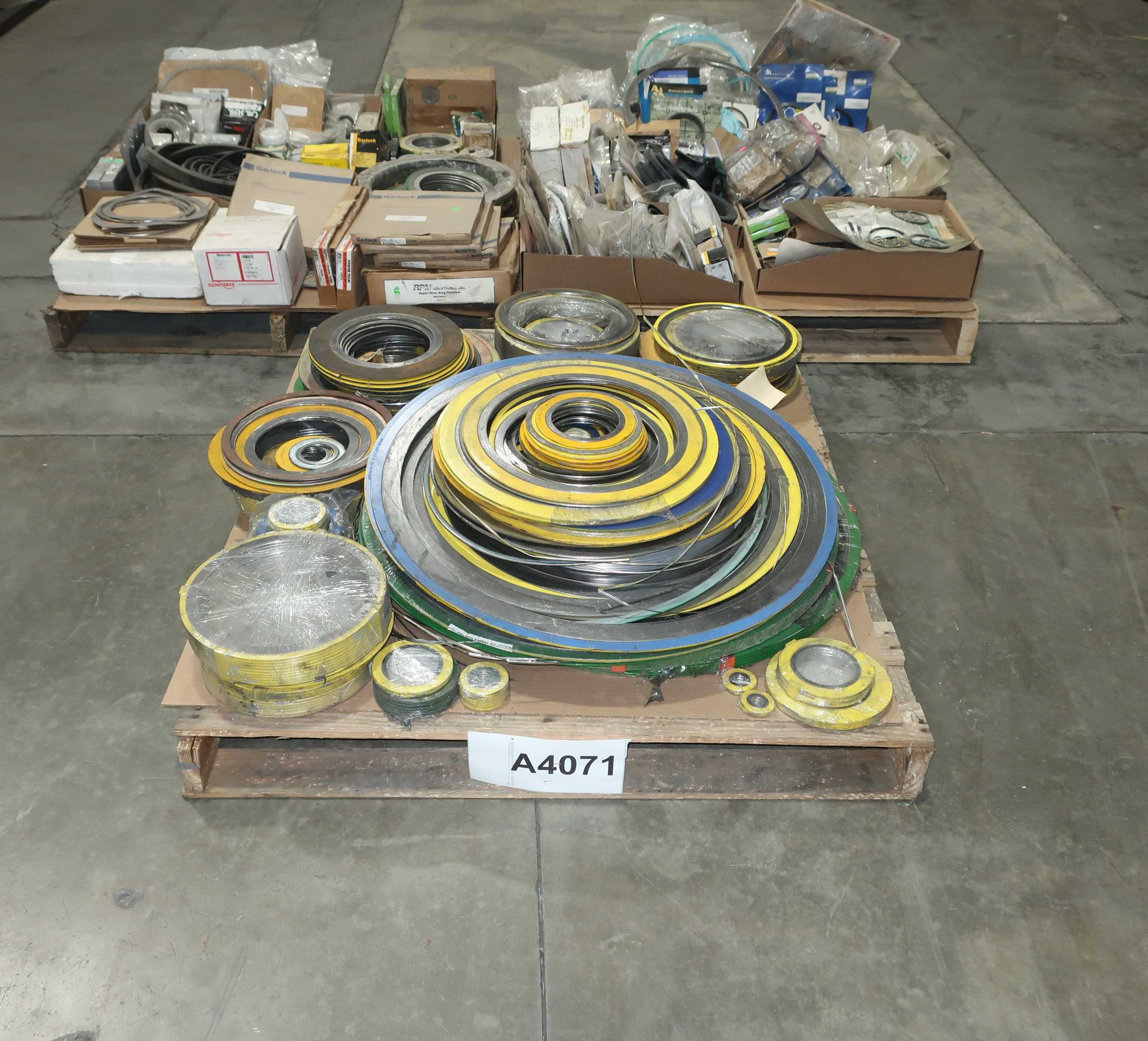 3 PALLETS OF ASSORTED SEALS - SEALS