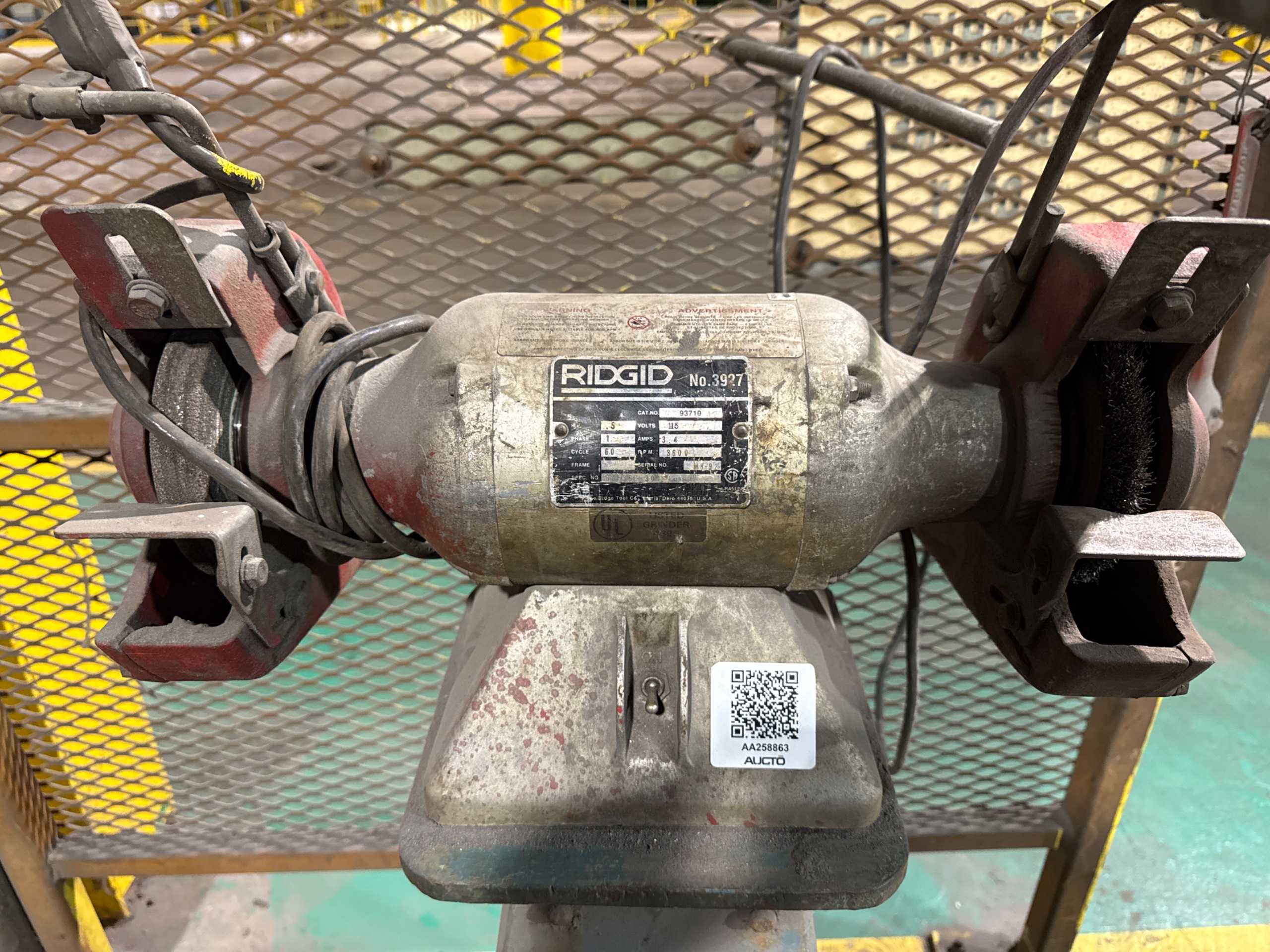 RIDGID 3927 BENCH GRINDER 5 HP, 115V, 3.4A, 3600 RPM - BENCH GRINDERS