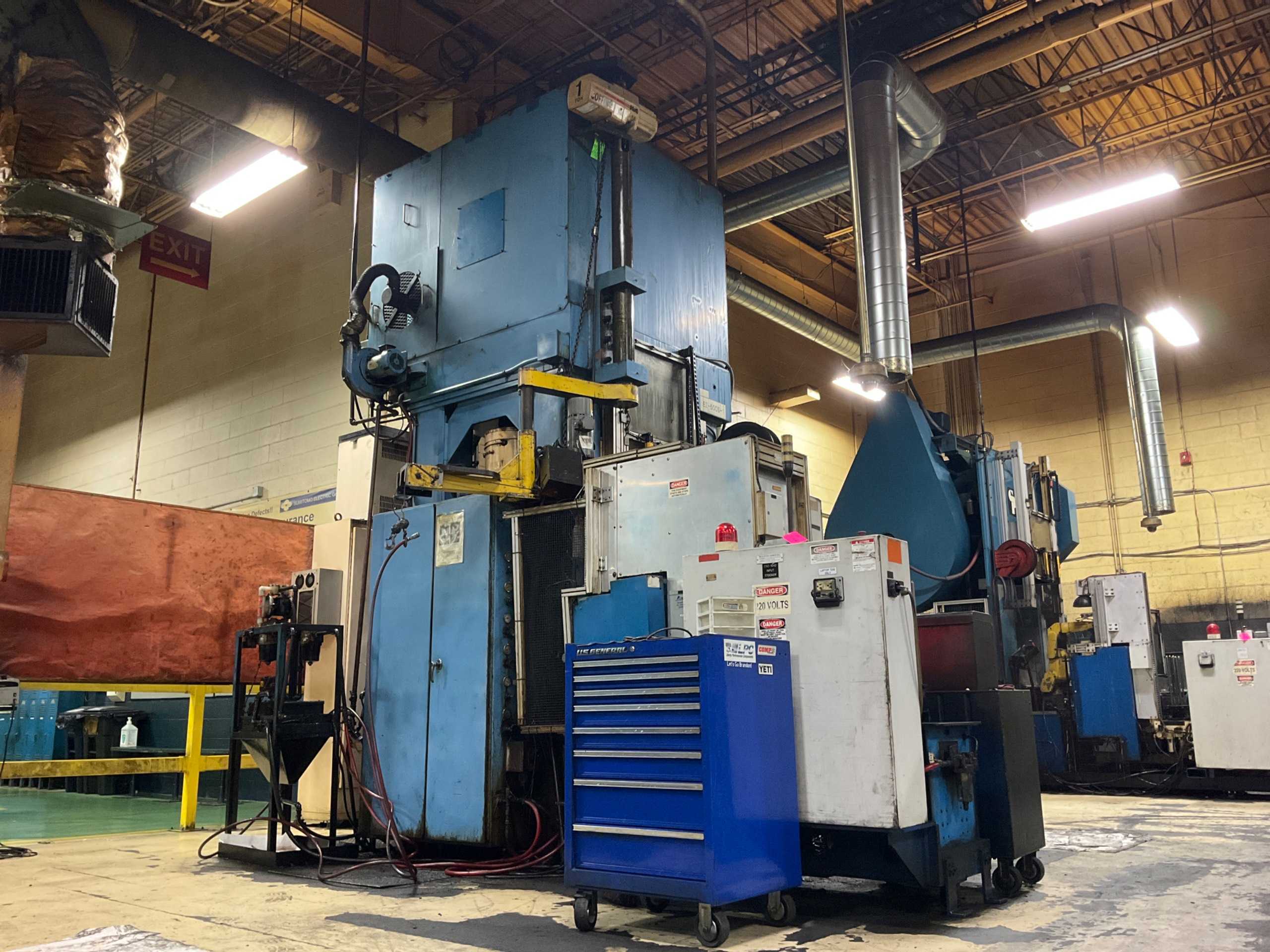 CINCINNATI 600-R-3 600 TON SIZING PRESS - MECHANICAL STAMPING PRESSES