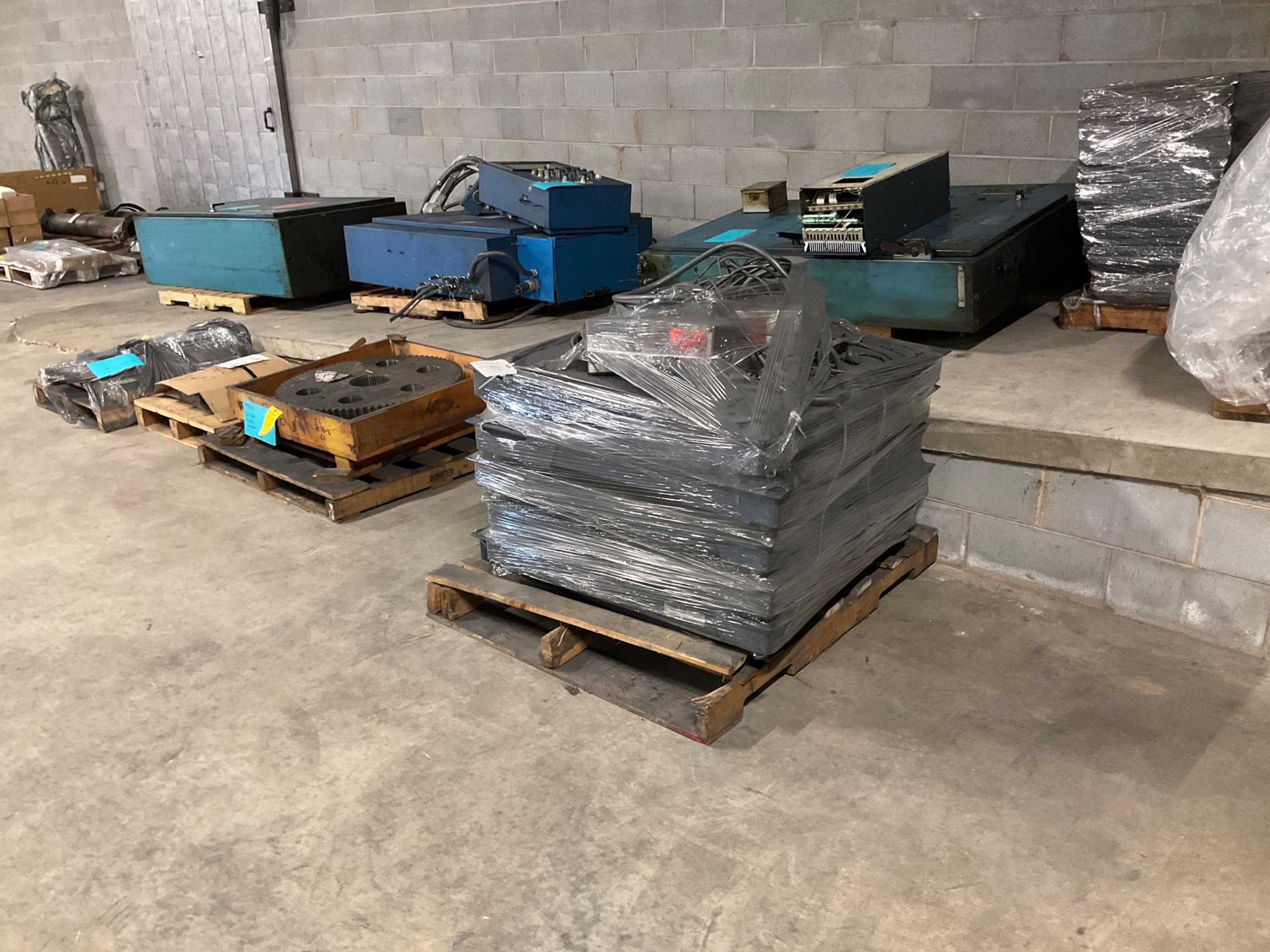 QTY 6: FLOOR SCALES - FLOOR SCALES