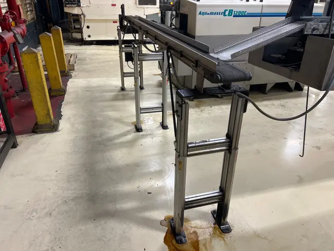 ADJUSTABLE POWER BELT CONVEYOR - undefined
