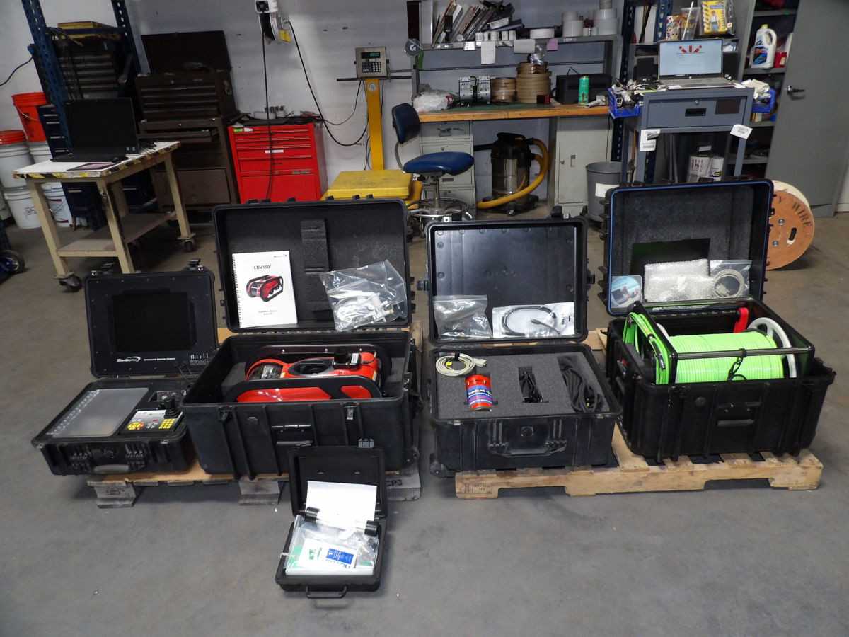 SEA BOTIX LBV150 CCL202 TL1500, UNDERWATER ROV, 150 M DEPTH, 1.4 KG PAYLOAD, 3 KNOTS SPEED - HMIS & DISPLAYS