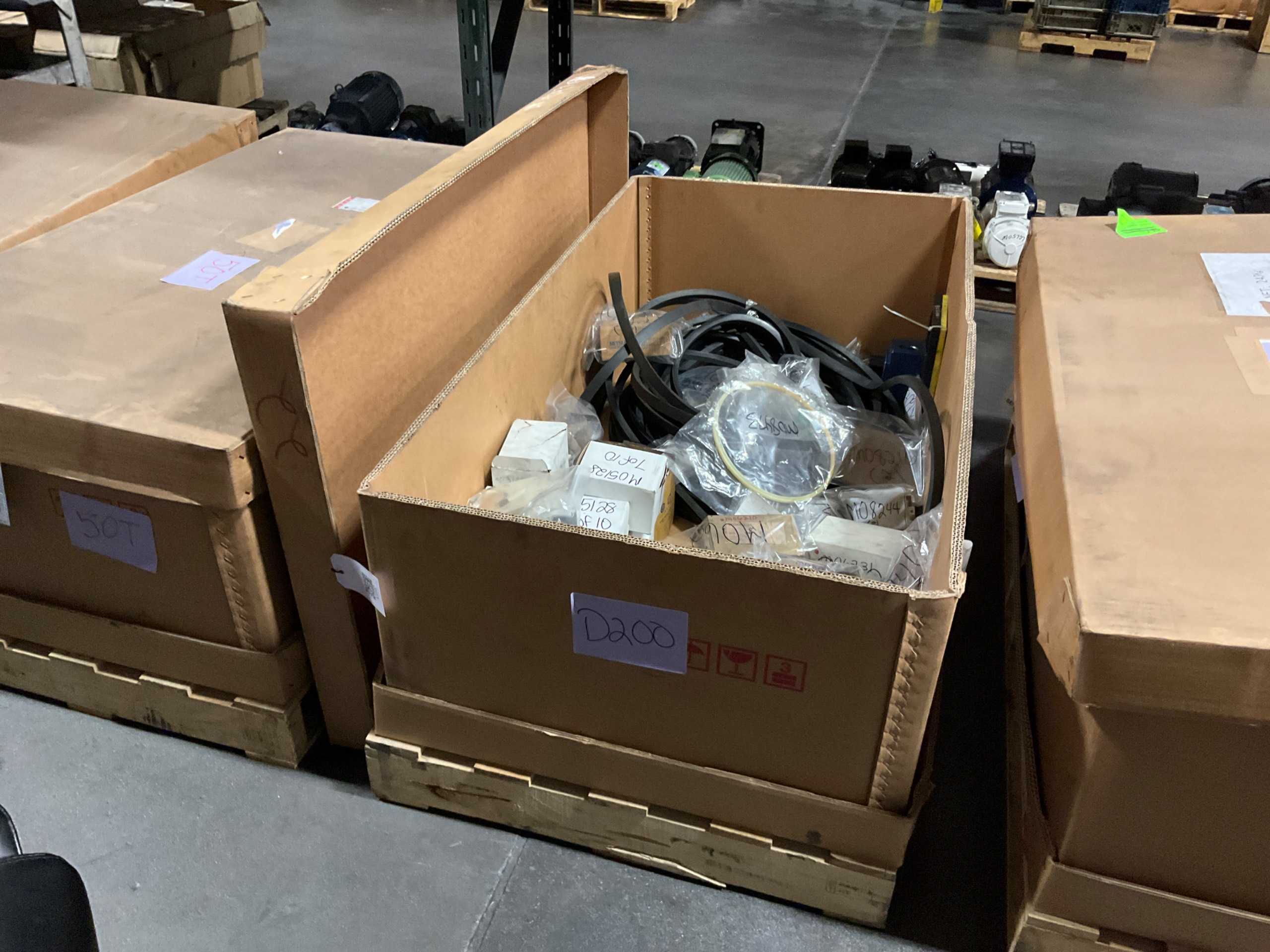 BULK QTY OF PRESS PARTS BULK QTY OF PRESS PARTS
