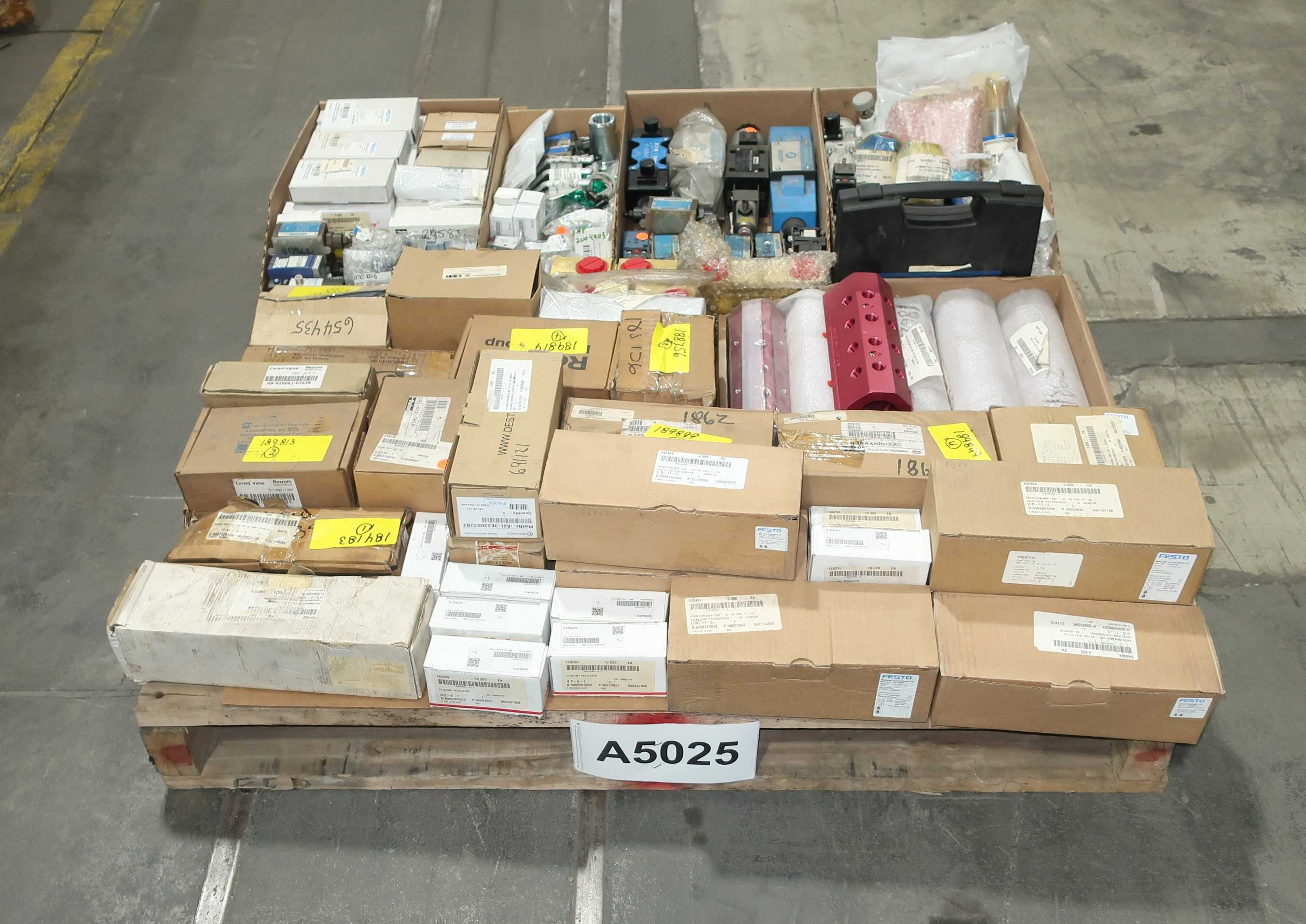 BULK QTY OF ASSORTED VALVES AND VALVE PARTS - VALVE PARTS & ACCESSORIES