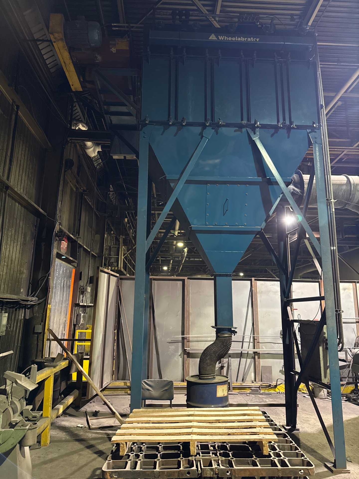 Wheelabrator Dust Collector - DUST COLLECTOR