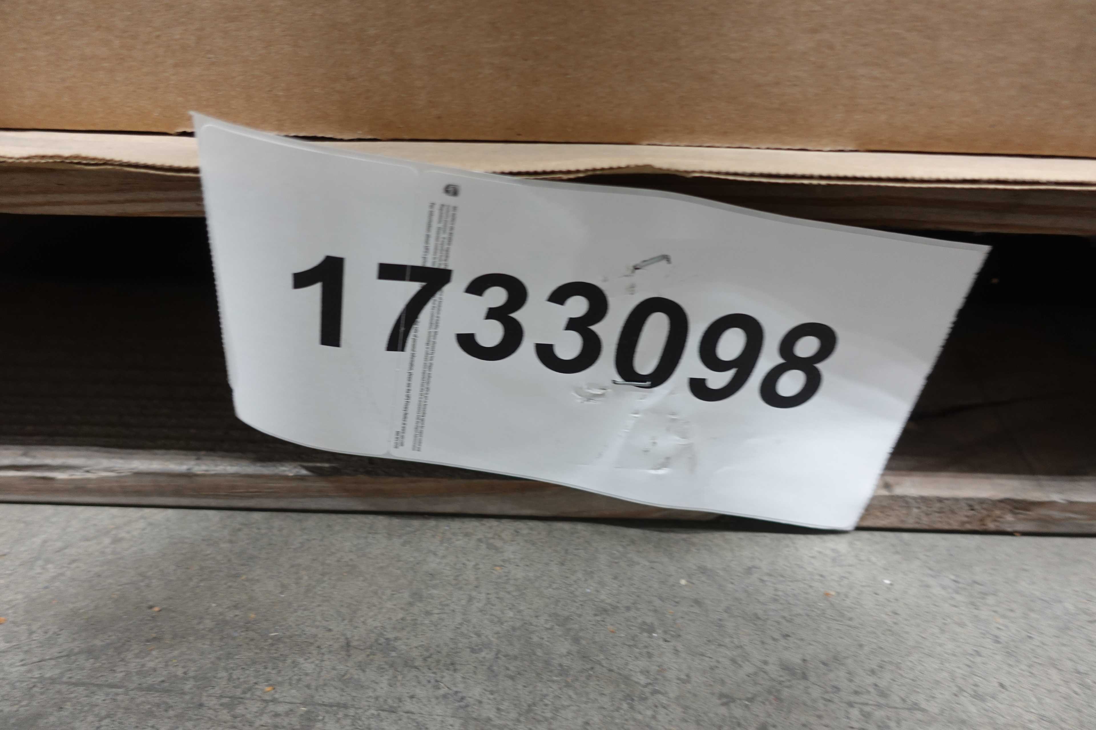 SKU 1733098 - 4 PALLETS OF ASSORTED CAPACITORS AND CONNECTORS - ELECTRICAL COMPONENTS
