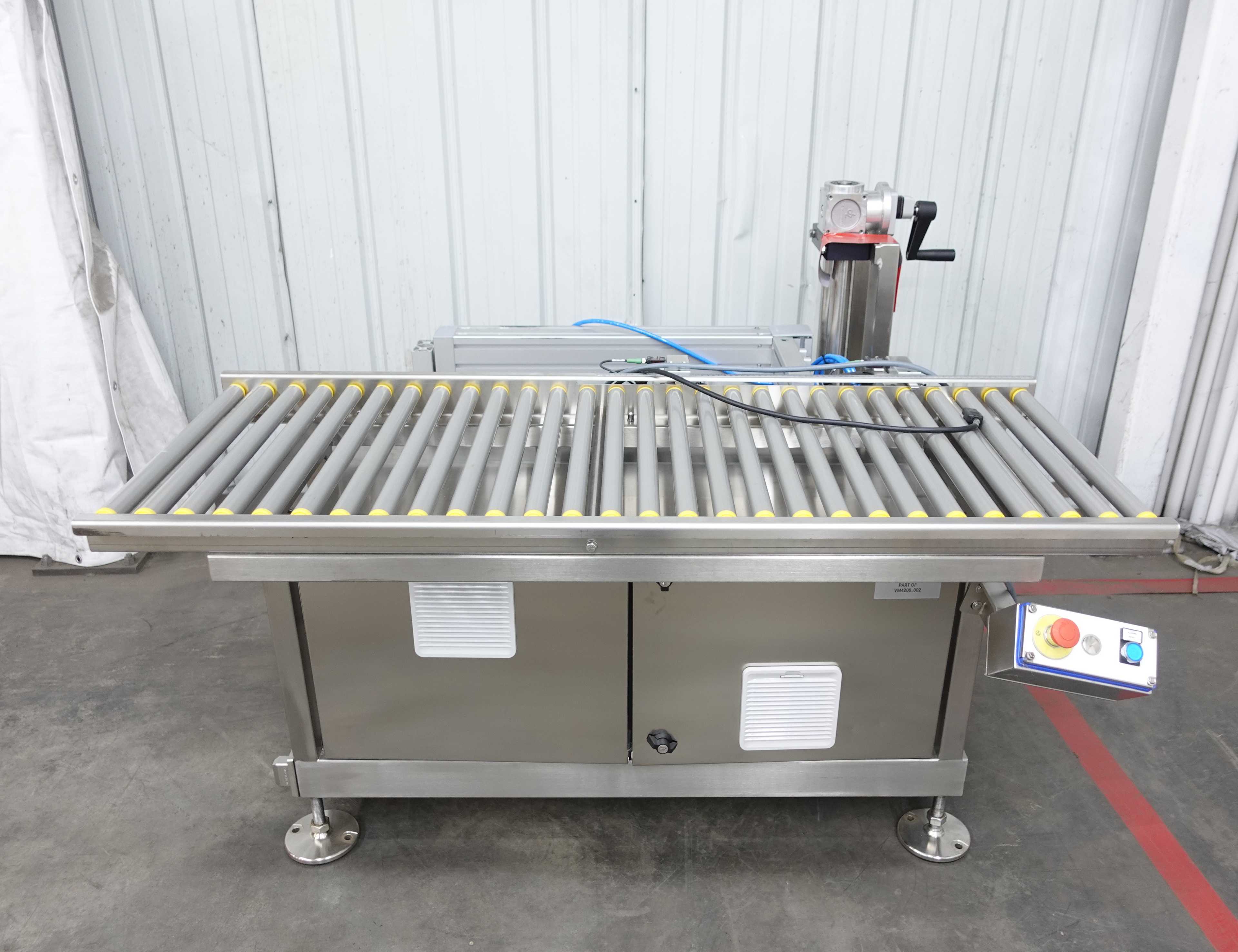 ANTARES VISION GROUP AUTOMATED CONVEYOR TABLE - CONVEYORS