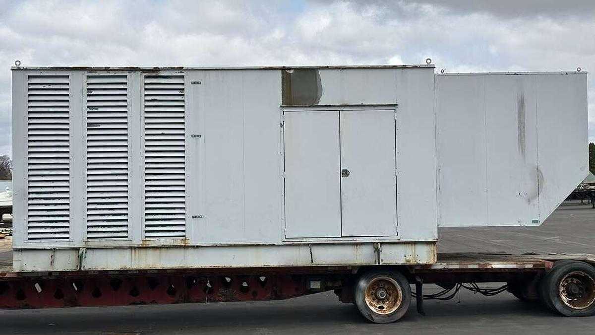 2001 CUMMINS DFLE DIESEL GENERATOR 1500 KW - PORTABLE POWER GENERATOR