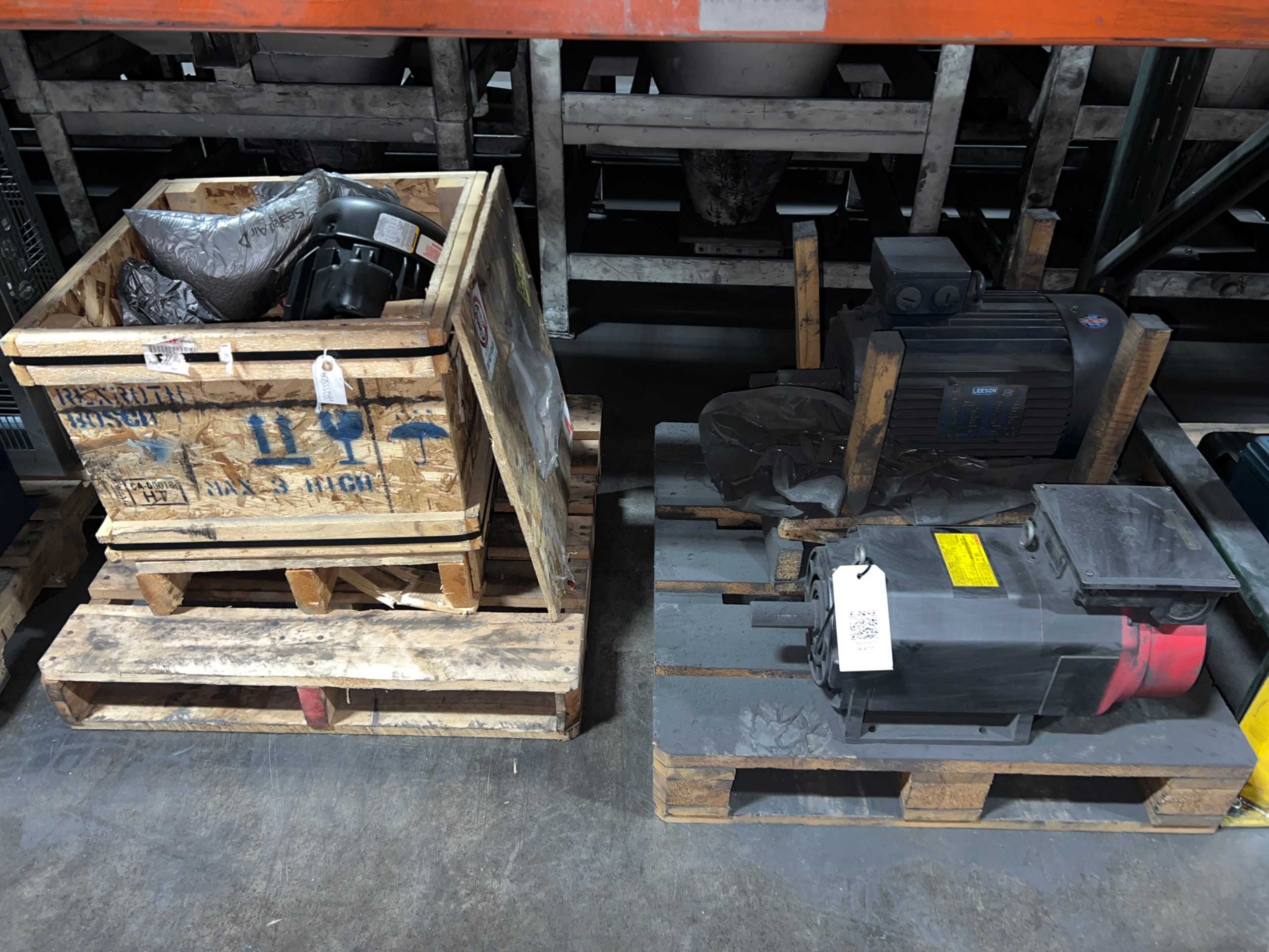 BULK QTY OF AC MOTORS - AC MOTOR