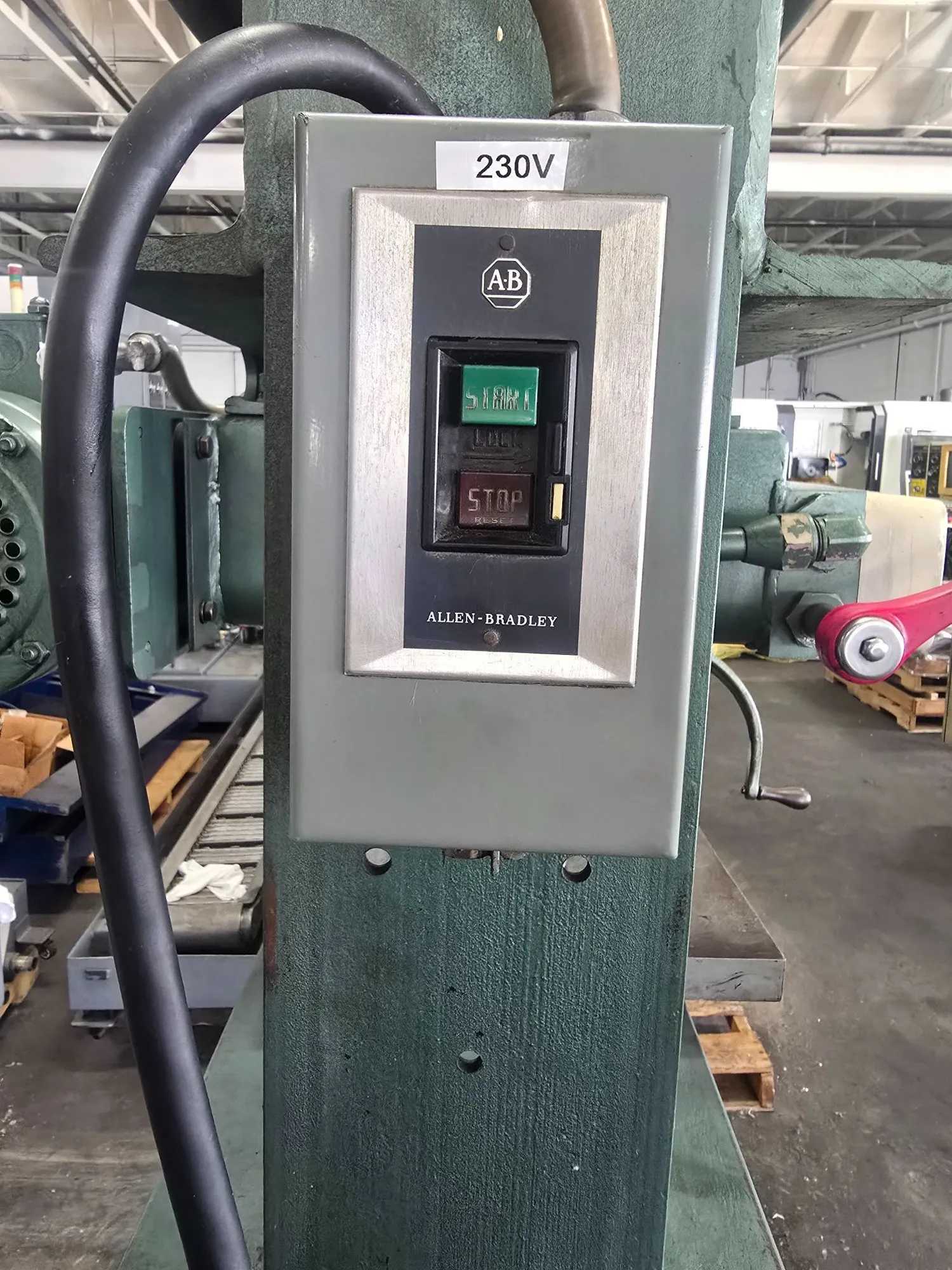 DAKE 5-050 ELEC-DRAULIC H FRAME PRESS 50-TON 2HP 3PH 220V/440V 1800RPM - HYDRAULIC PRESSES