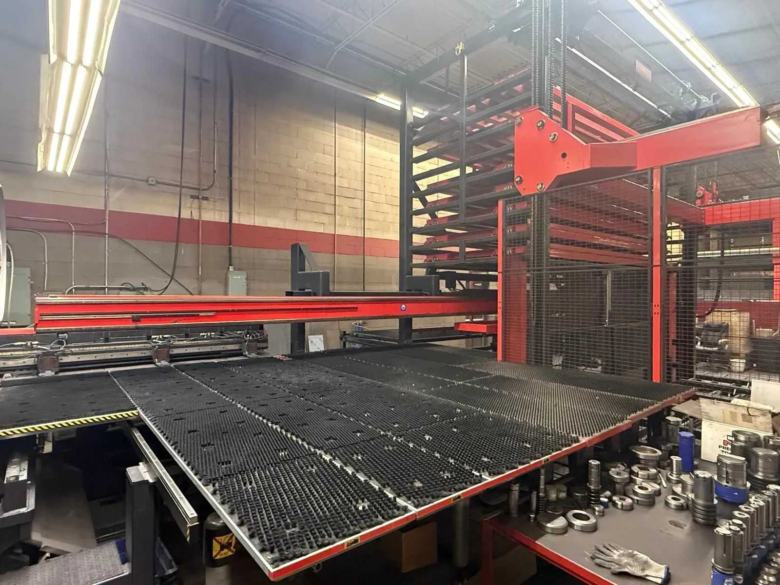 2012 AMADA EMLK3510NT CNC PUNCH/LASER COMBO, 33-TON, 4KW, 58-STATION, LKI ASIII MP 300/40 - METAL CUTTING EQUIPMENT