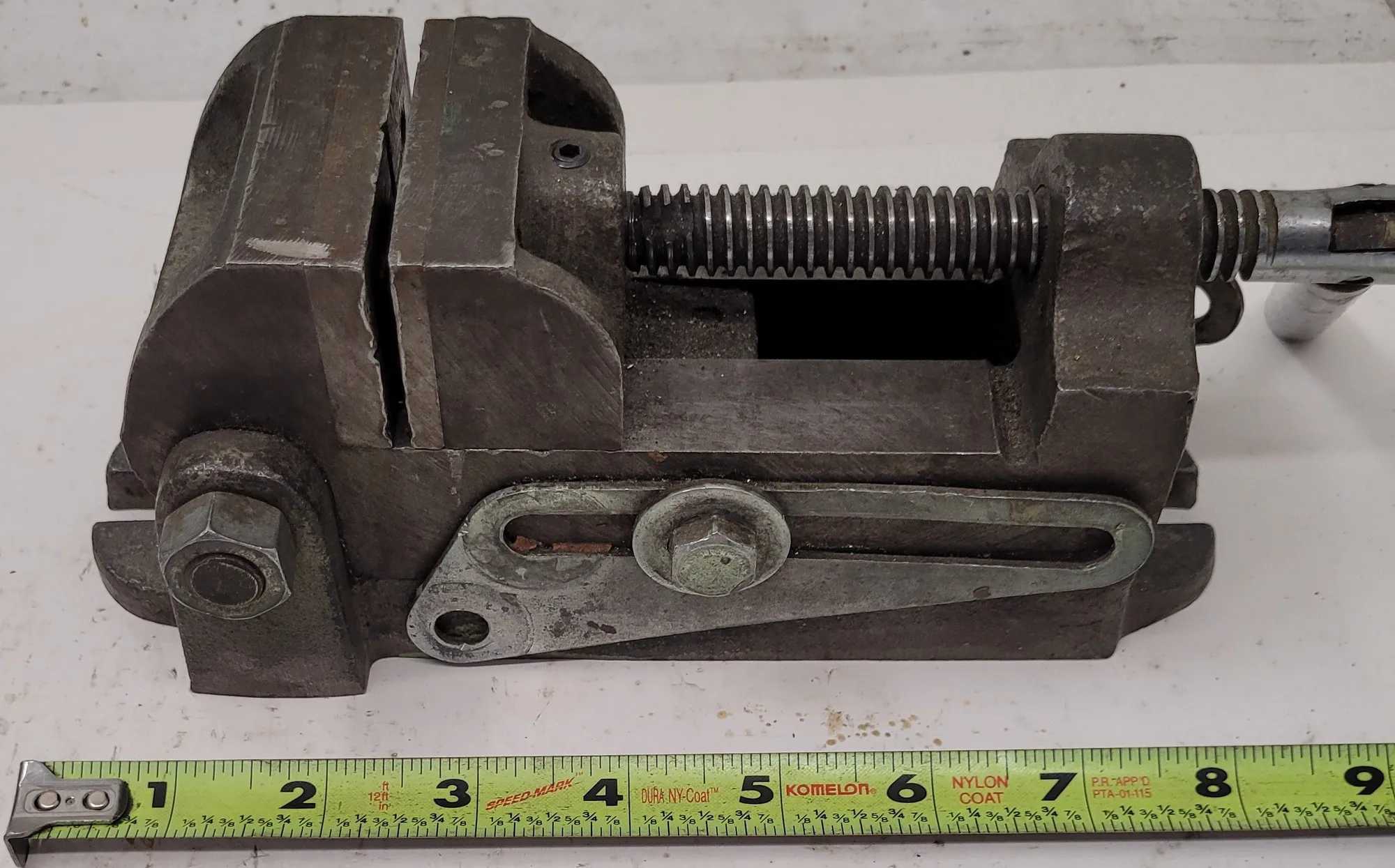 PIVOTAL DRILL PRESS TILTABLE VISE - MACHINE TOOLING