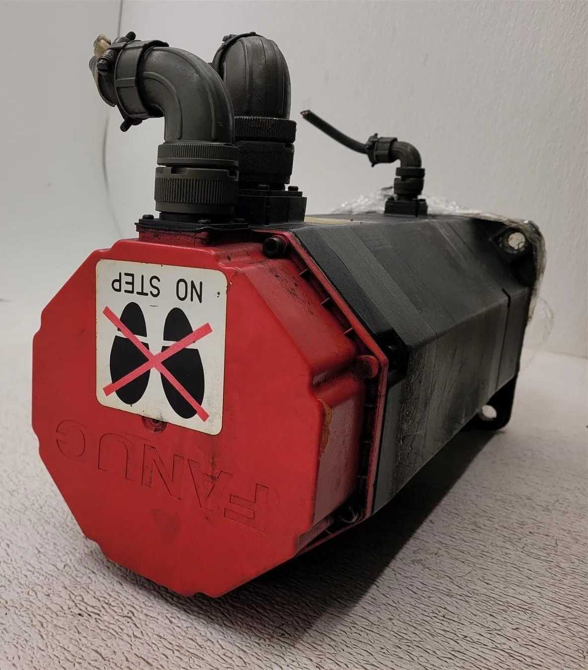 FANUC A06B-0147-B675 AC SERVO MOTOR MODEL 22/2000, 157V, 133HZ, 15A - MACHINE TOOLING
