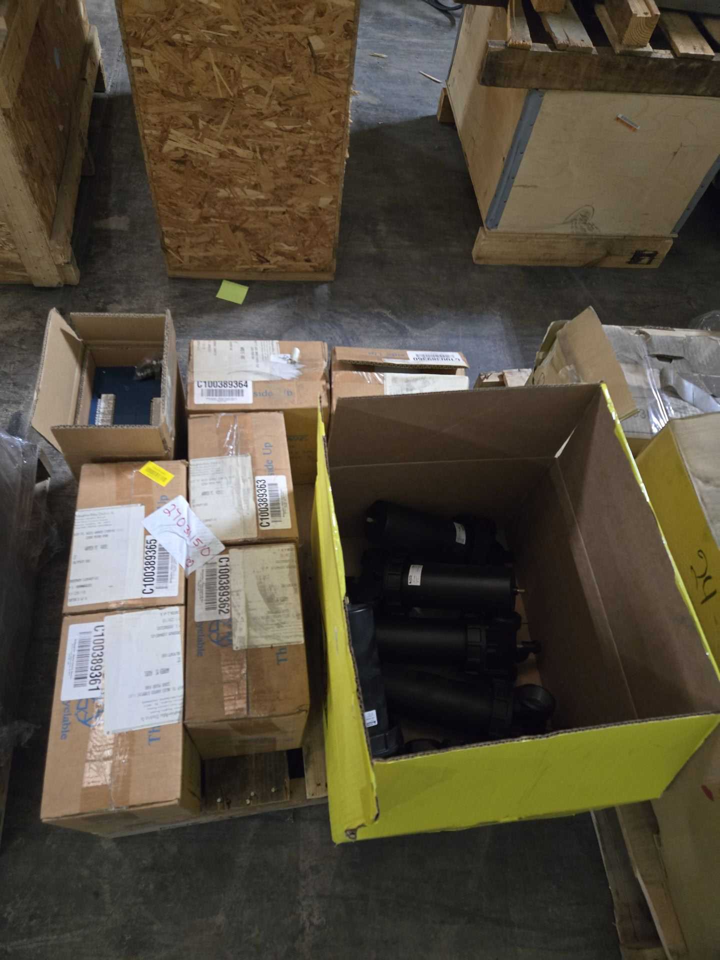 BULK QTY OF FILTERS AND BATTERY UNITS - INDUSTRIAL PARTS