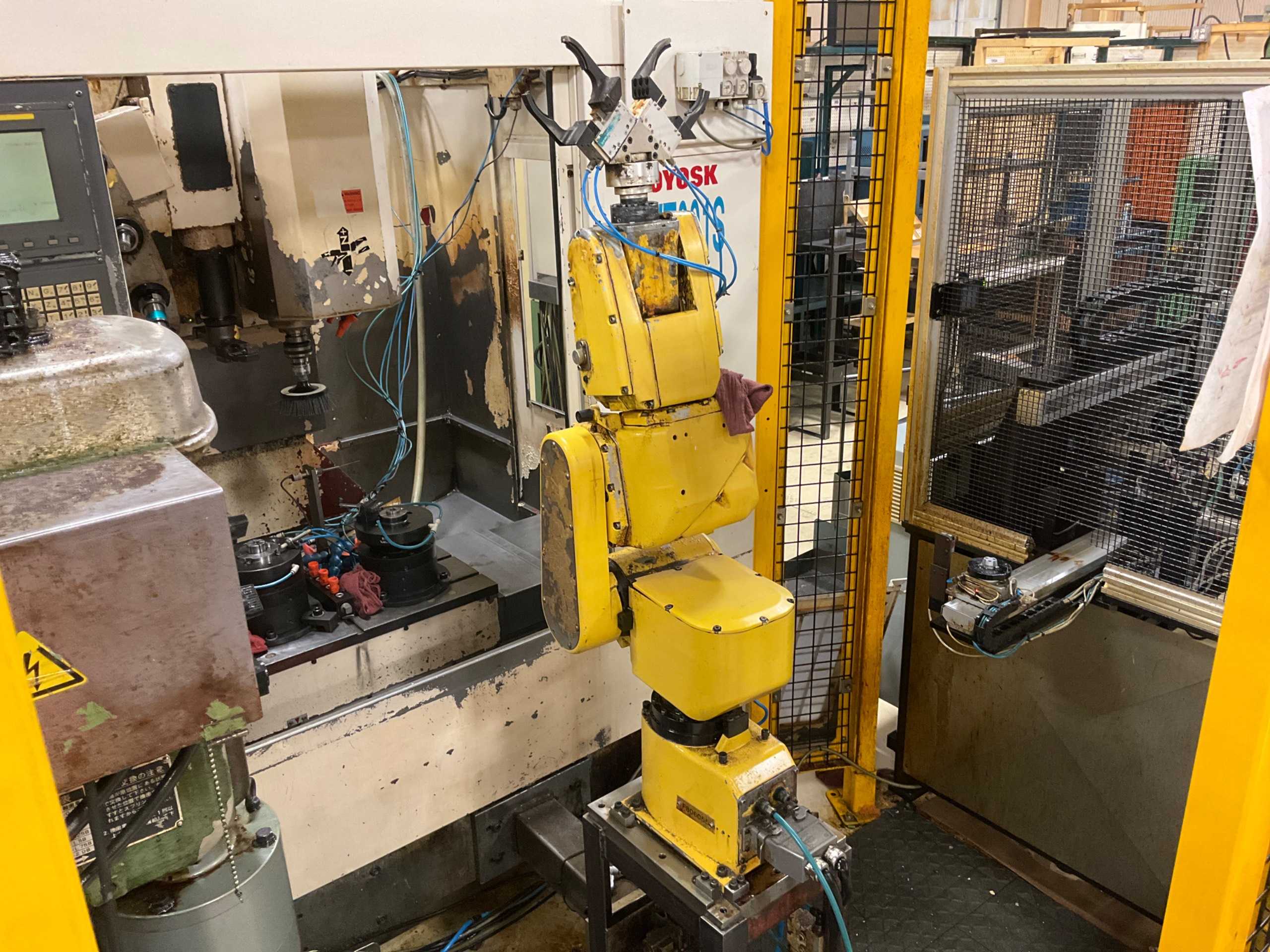 2003 FANUC LR MATE ROBOT & CONTROLLER ASSEMBLY - ARTICULATED ROBOTS