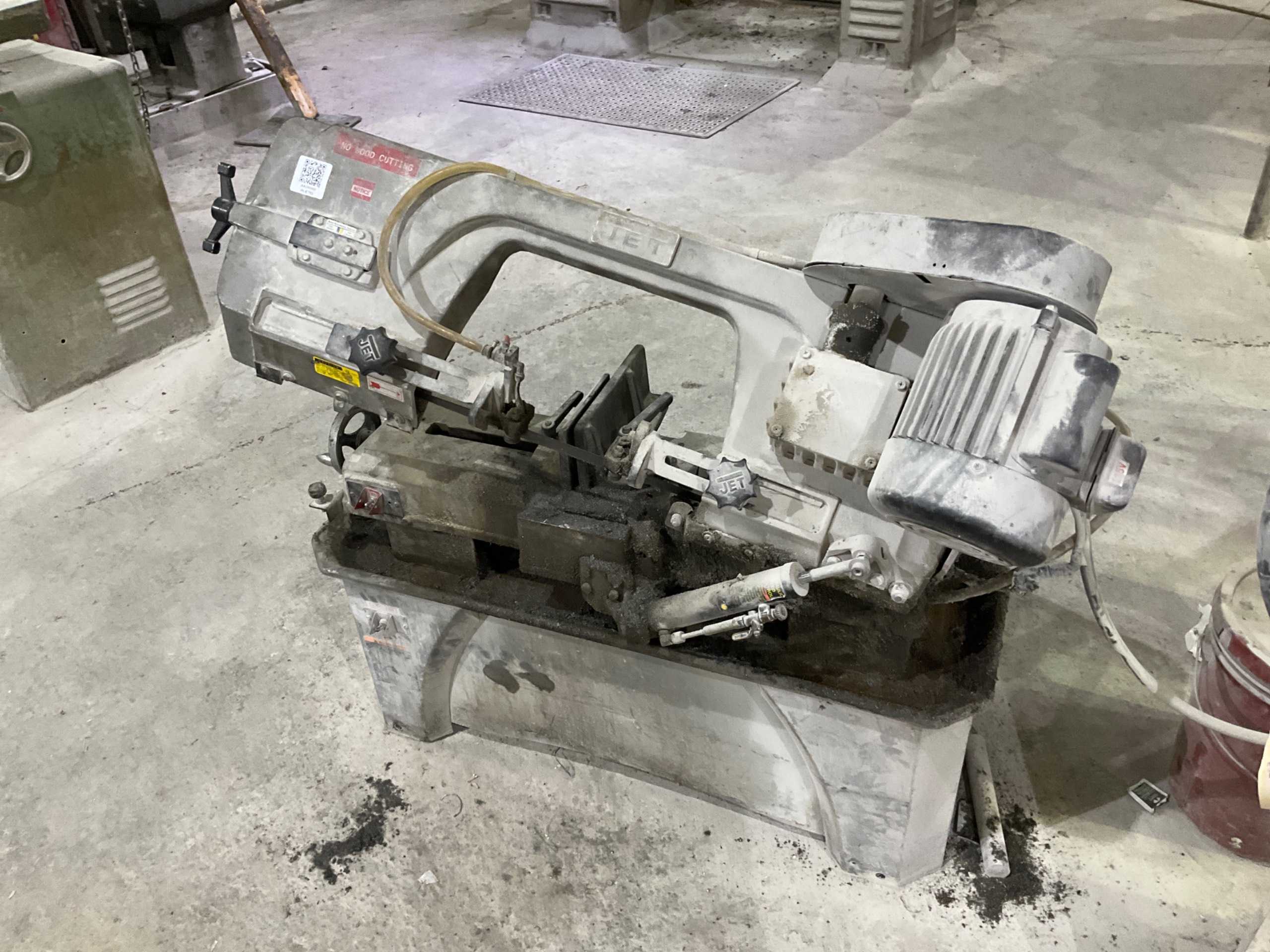 JET HVBS-712D HORIZONTAL BAND SAW - HORIZONTAL BAND SAWS