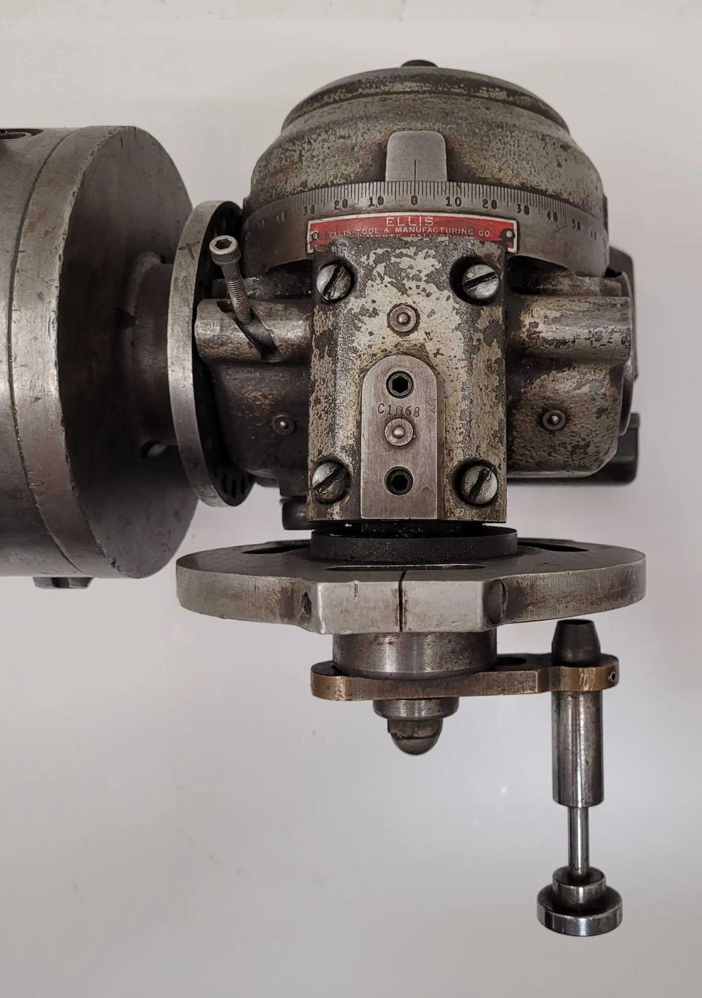 ELLIS DIVIDING HEAD W/ 6 INCH – 4 JAW CHUCK - MACHINE TOOLING