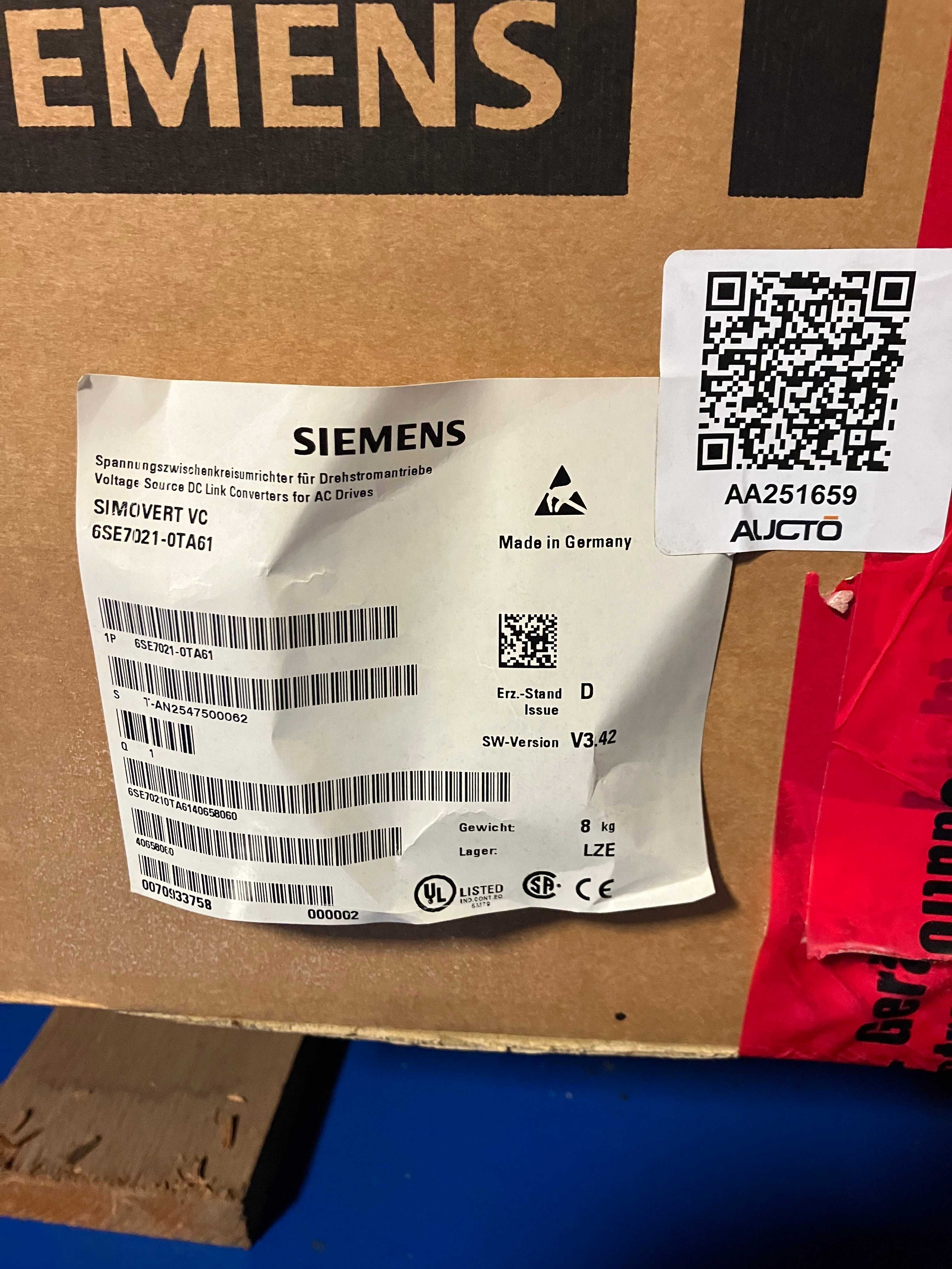 SIEMENS 6SE7021-0TA61 AC VFD DRIVE - AC VFD DRIVES