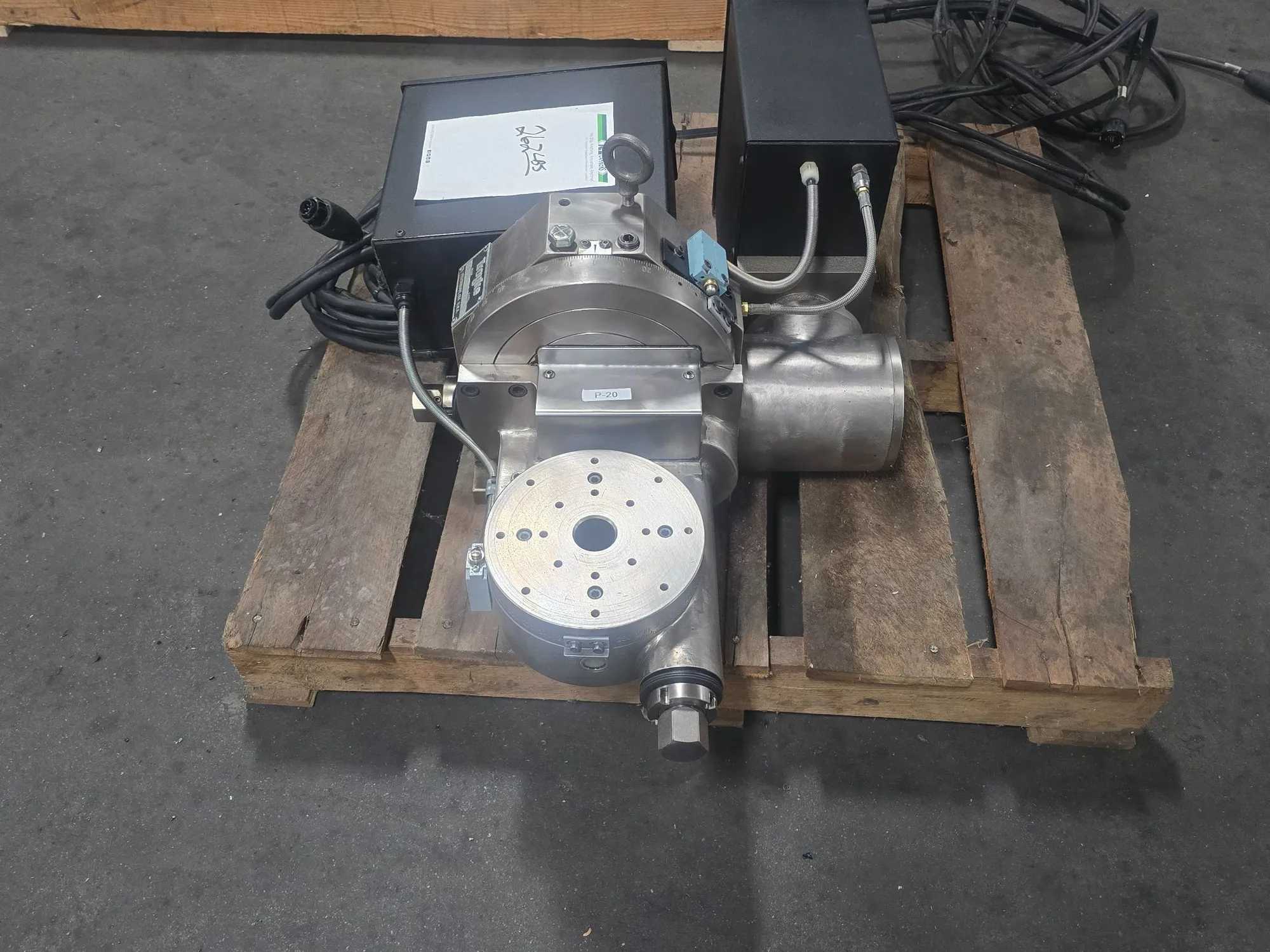 TROYKE L6.5-C ROTARY & TILT AXIS - 6.5" TURNTABLE, 100LBS LOAD CAPACITY - ROTARY TABLES