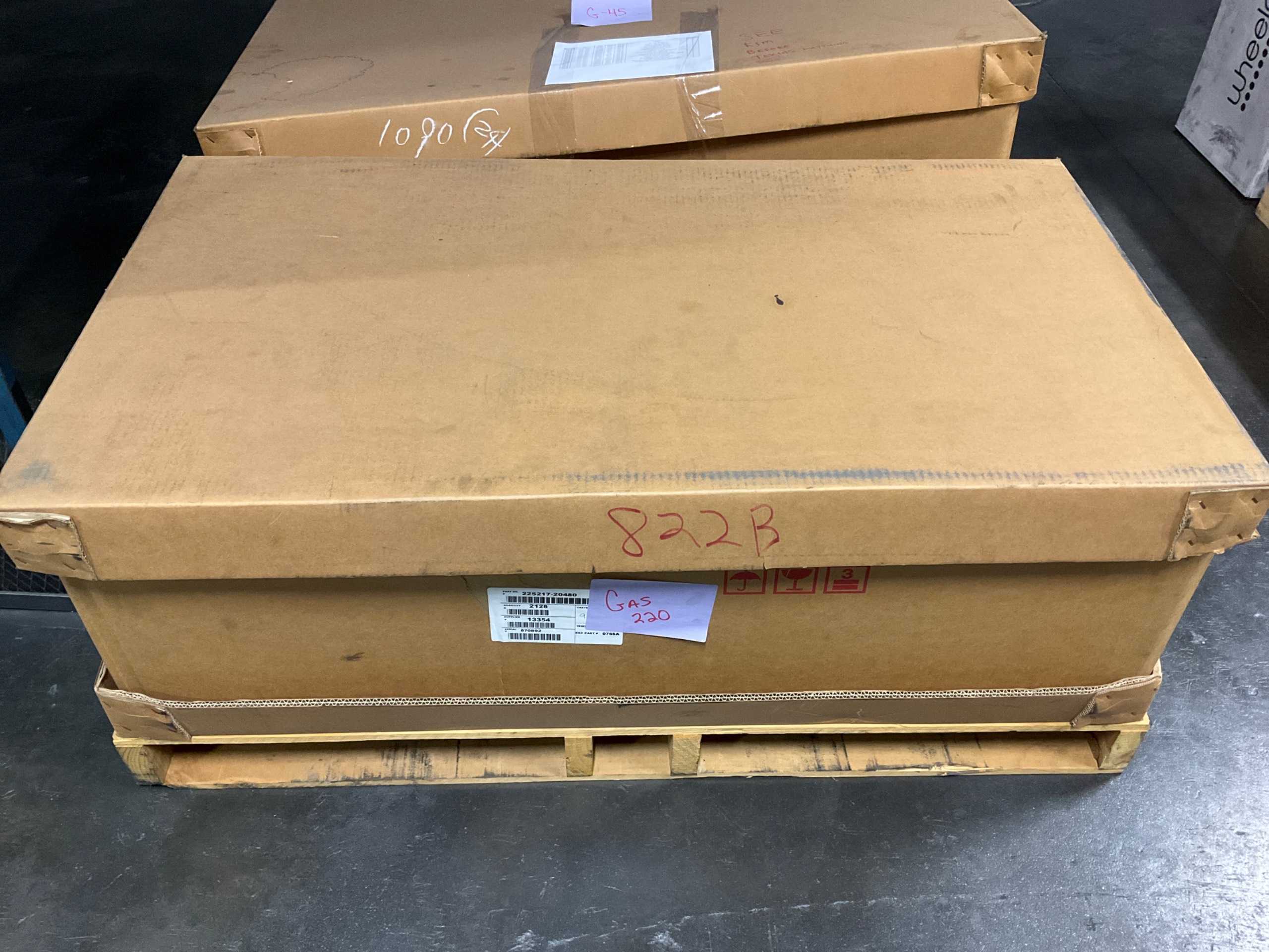 BULK QTY OF PRESS PARTS - PRESS BRAKE TOOLING