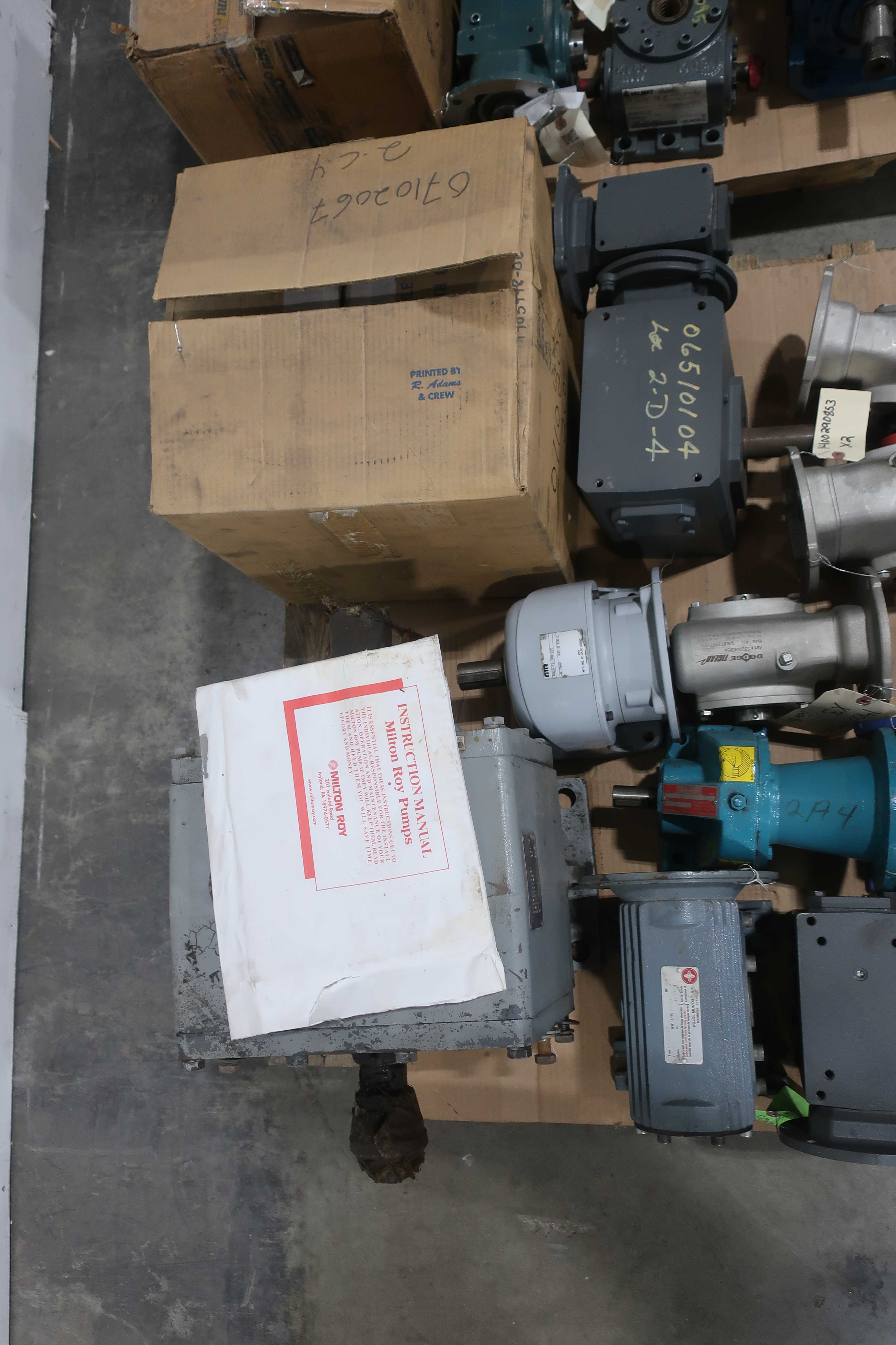 SKU 1739106 - 4 PALLETS OF ASSORTED GEAR REDUCERS - GEAR REDUCERS