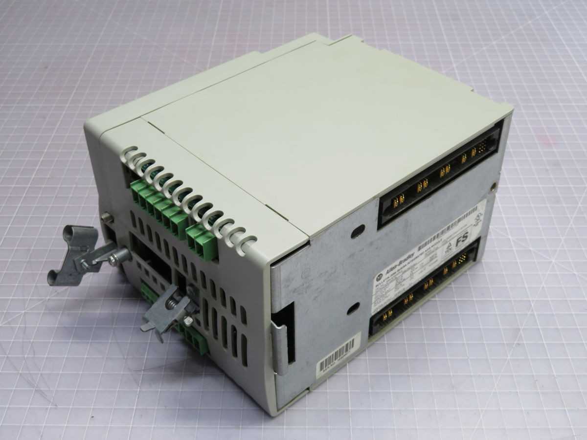 ALLEN BRADLEY 2094-AC05-MP5-S, 200-230 VAC INPUT, 3 KW/10 A CONV, 1.2 KW/5 A INV, STO - SERVO DRIVES