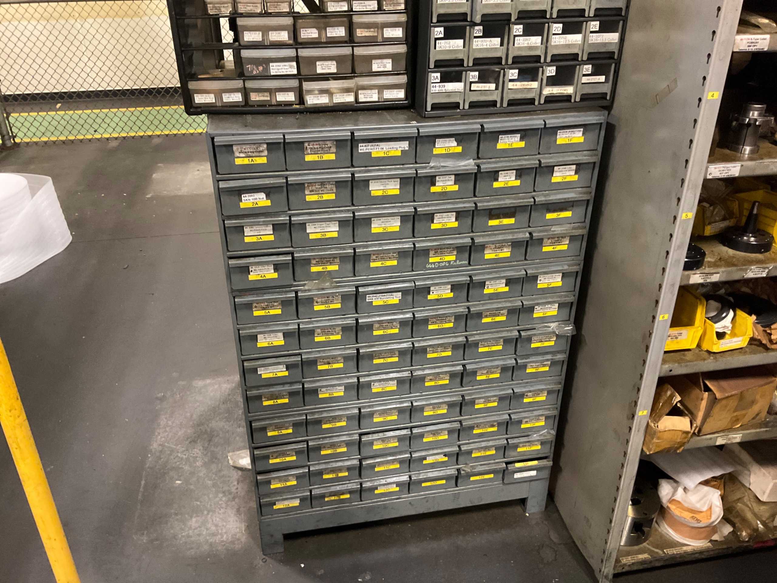 FREE STANDING STORAGE CABINET WITH CONTENTS FREE STANDING STORAGE CABINET WITH CONTENTS