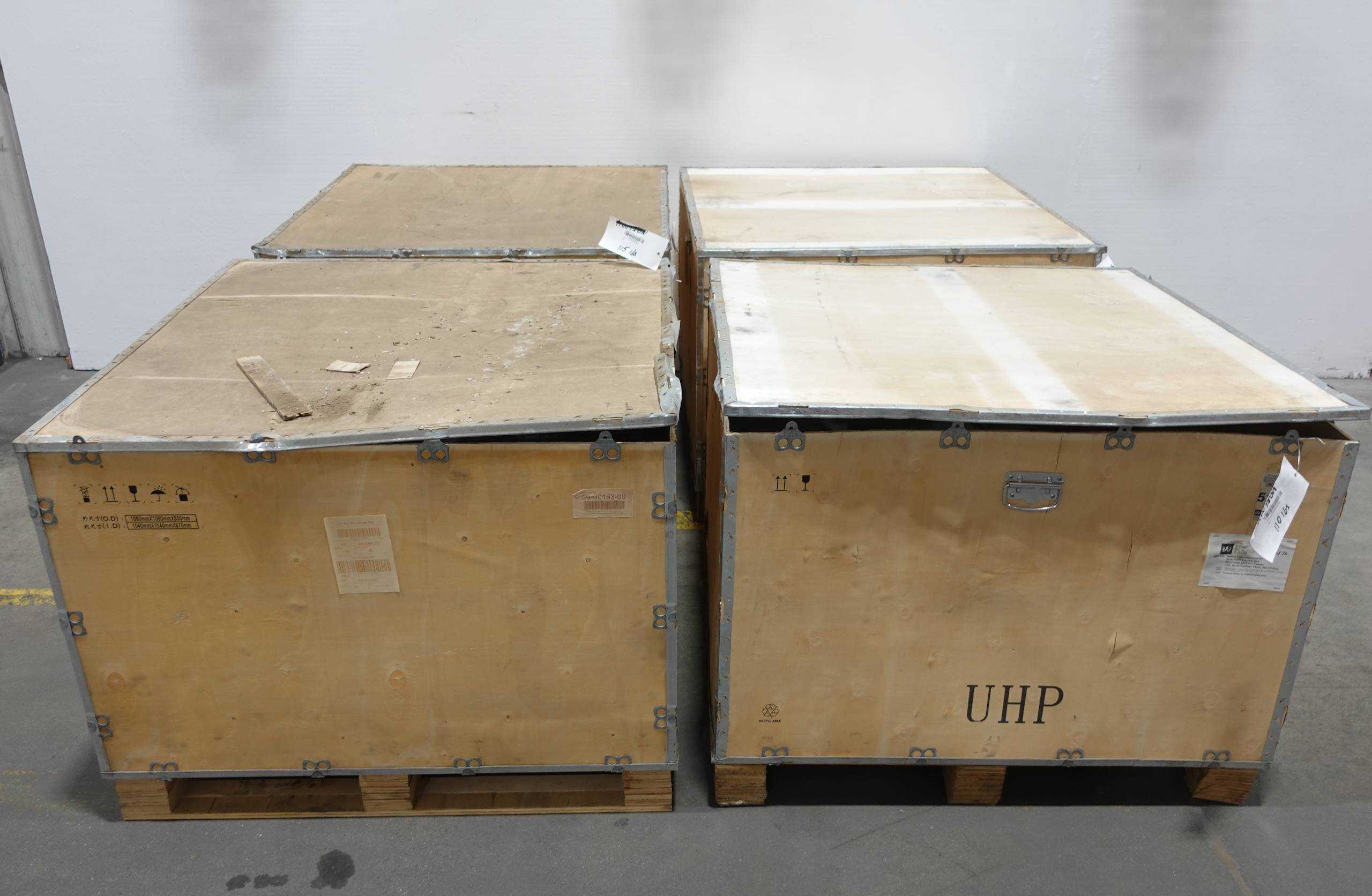 SKU 1725910 - LOT OF 4 SAF 0.9M ULTRA-HIGH PERFORMANCE MICROWAVE ANTENNAS