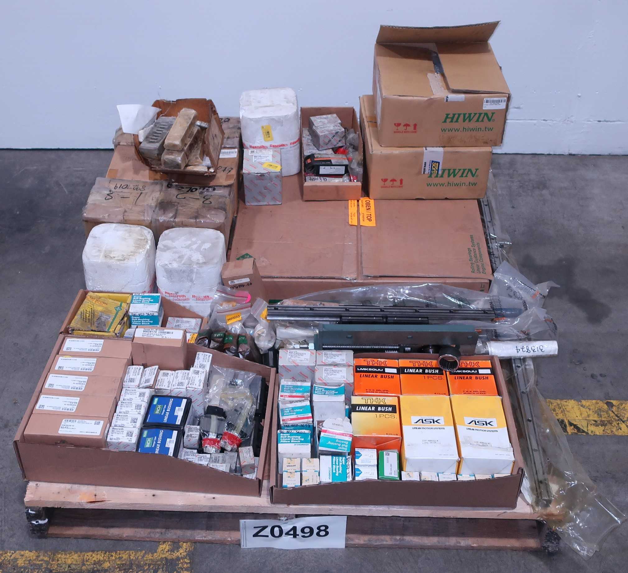 PALLET OF ASSORTED LINEAR BEARINGS - LINEAR MOTION