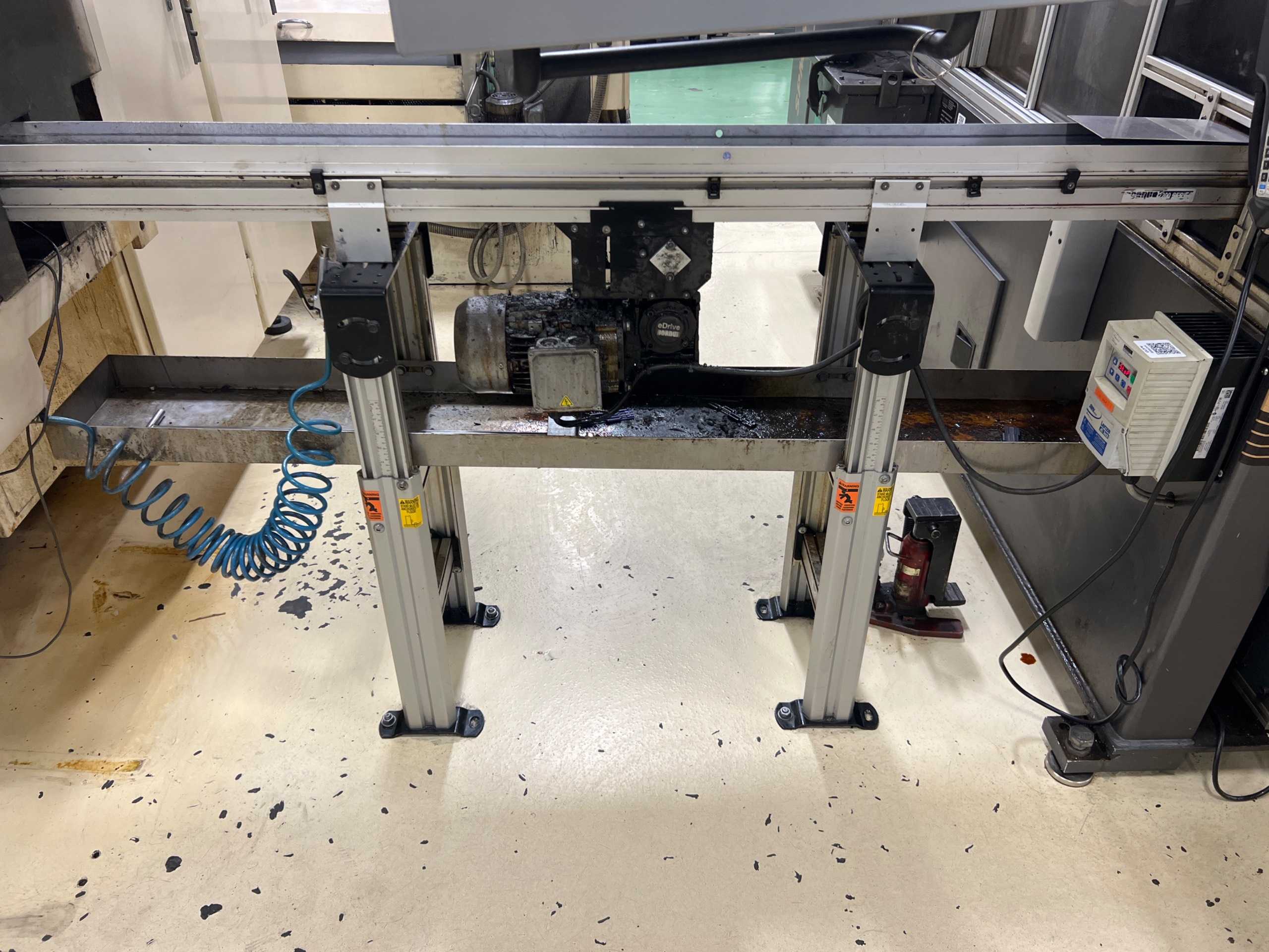 DORNER ADJUSTABLE POWER BELT CONVEYOR - BELT CONVEYOR