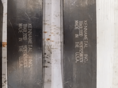 KENNAMETAL TOOL HOLDER LOT (3 TOTAL): (2) TRAOL203D AND (1) SRGCR163 - VARIOUS SPECS. - MACHINE TOOLING