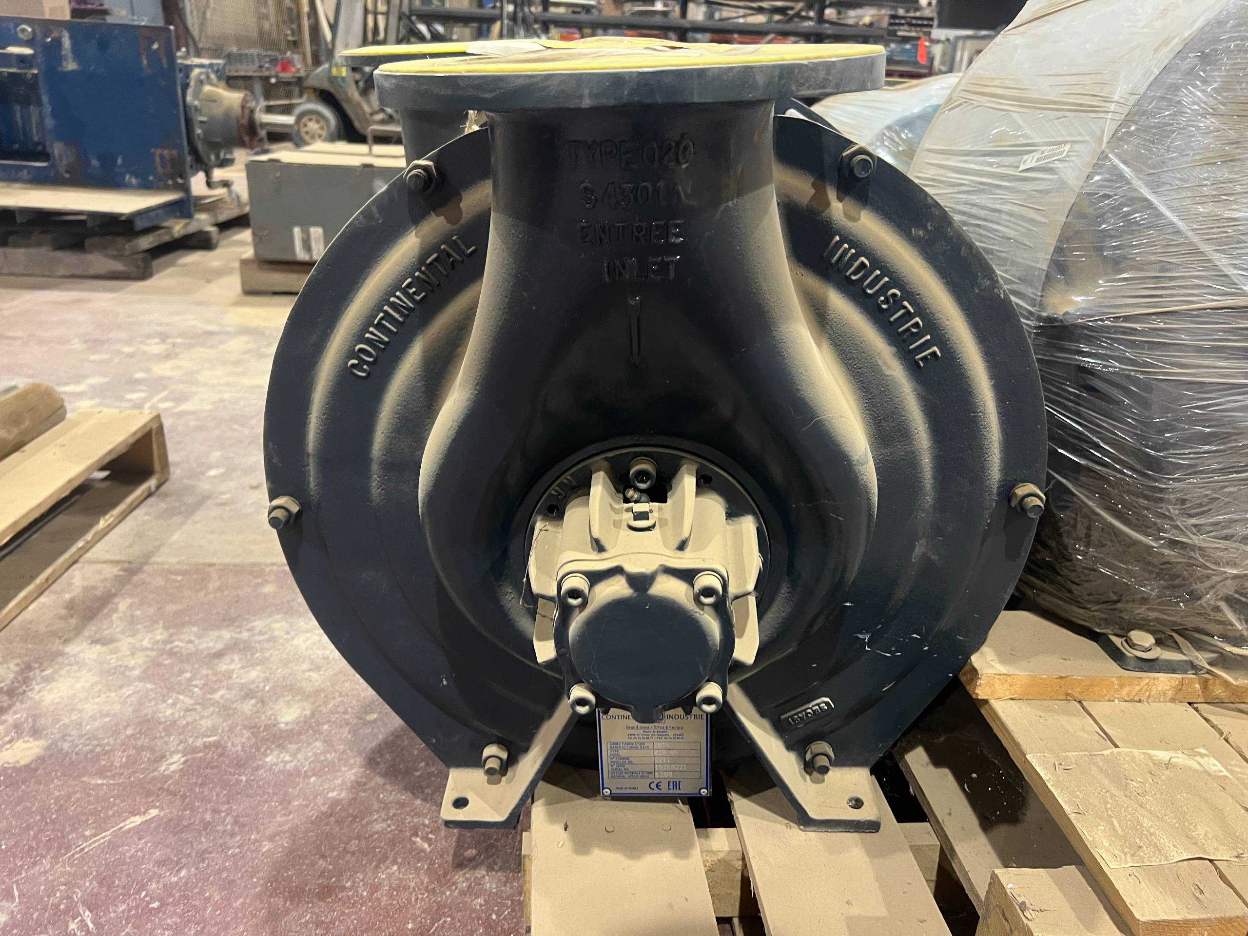 QTY 5: CENTRIFUGAL BLOWER - CENTRIFUGAL BLOWER