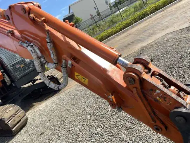 2020 HITACHI ZX75US-5B CRAWLER EXCAVATOR - undefined