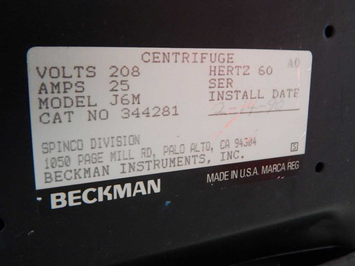 BECKMAN J-6M REFRIGERATED CENTRIFUGE, 220V, 6000 RPM, 6100 G RCF, 6L CAPACITY, -10C/+40C TEMP - CENTRIFUGES