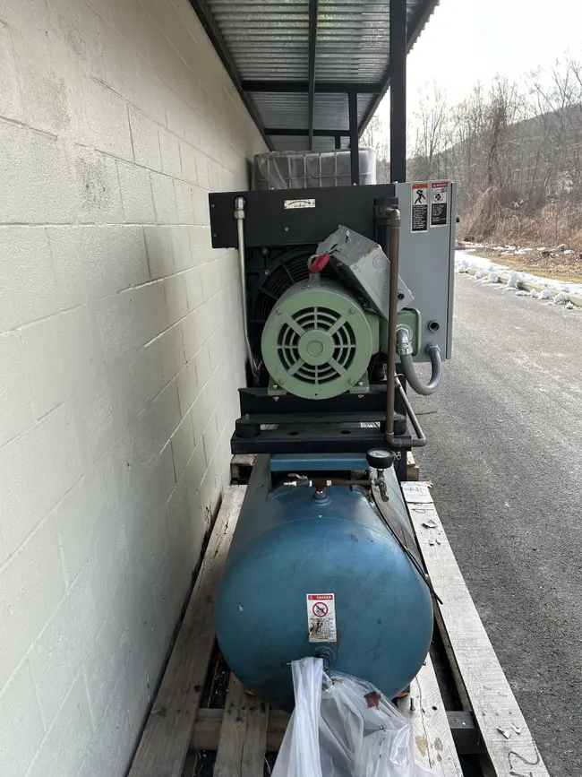 1993 SULLAIR ES8-15H/A STATIONARY AIR COMPRESSOR - undefined