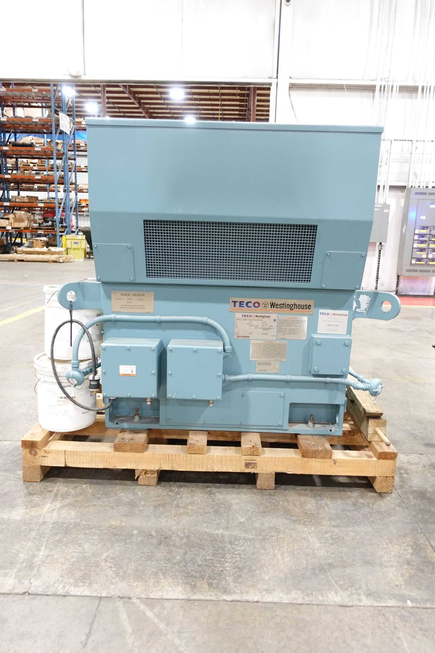 TECO WESTINGHOUSE 400 HP WORLD SERIES INDUCTION MOTOR - AC MOTOR