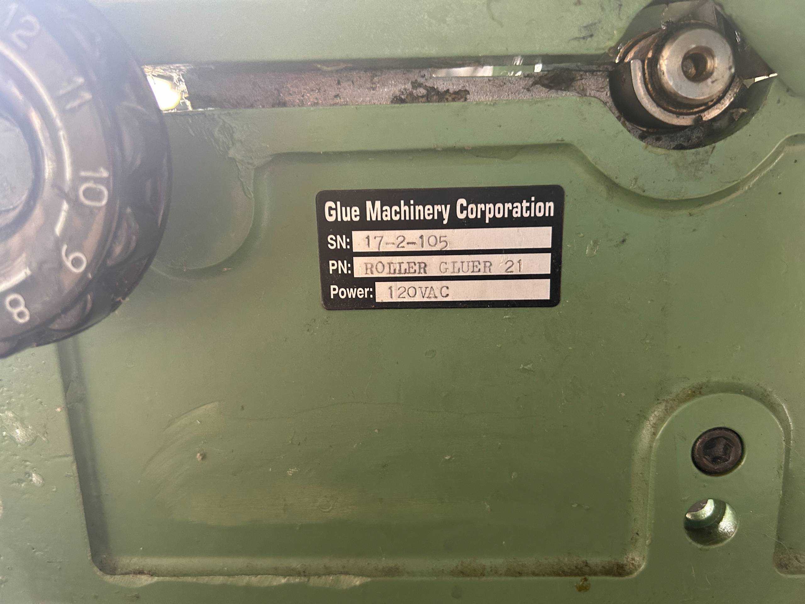 GLUE MACHINERY CORPORATION ROLLER GLUER 21 - PACKAGING