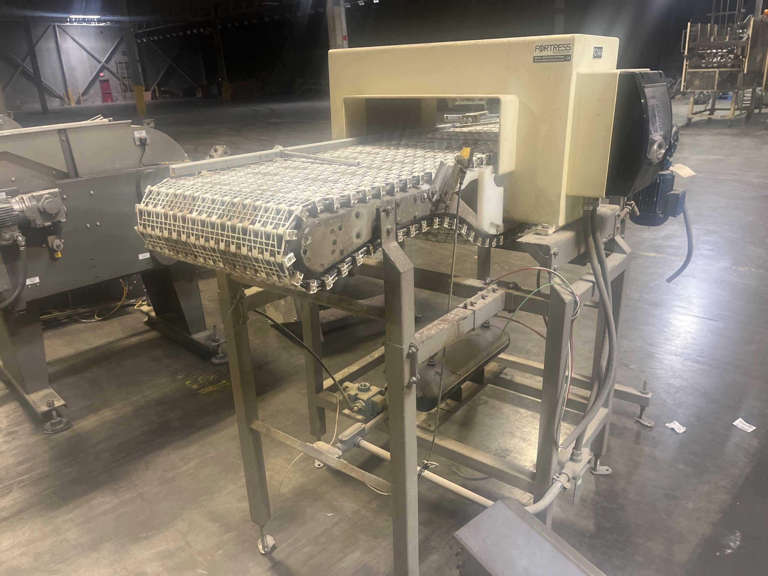 FORTRESS STEALTH CONVEYOR METAL DETECTOR FORTRESS STEALTH CONVEYOR METAL DETECTOR