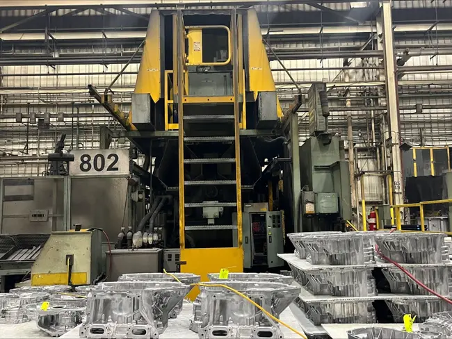 2005 TOSHIBA 800 TON HIGH PRESSURE DIE CAST LINE - undefined