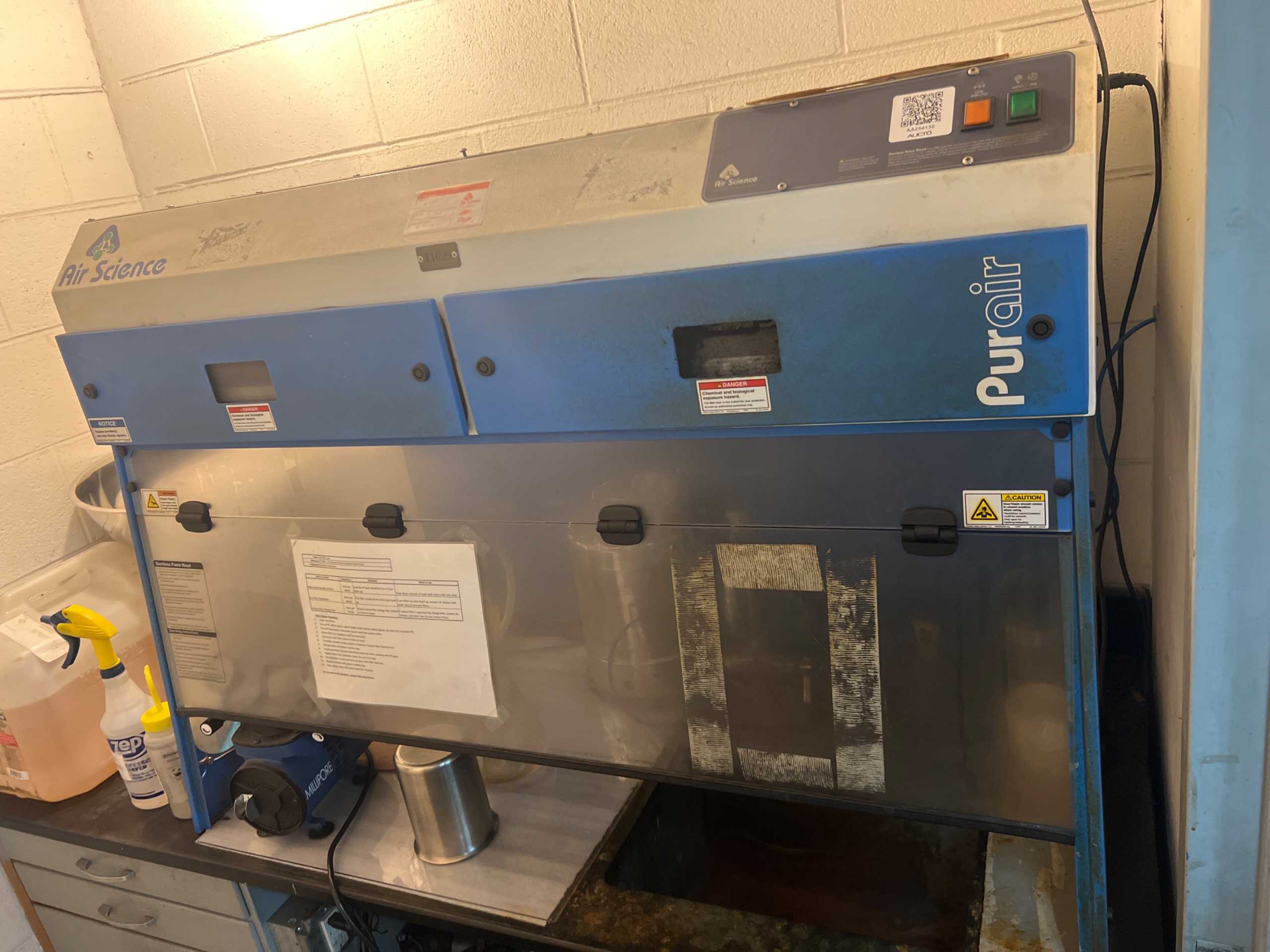 AIR SCIENCE PURAIR-P5-48-XT DUCTLESS FUME HOOD AIR SCIENCE PURAIR-P5-48-XT DUCTLESS FUME HOOD
